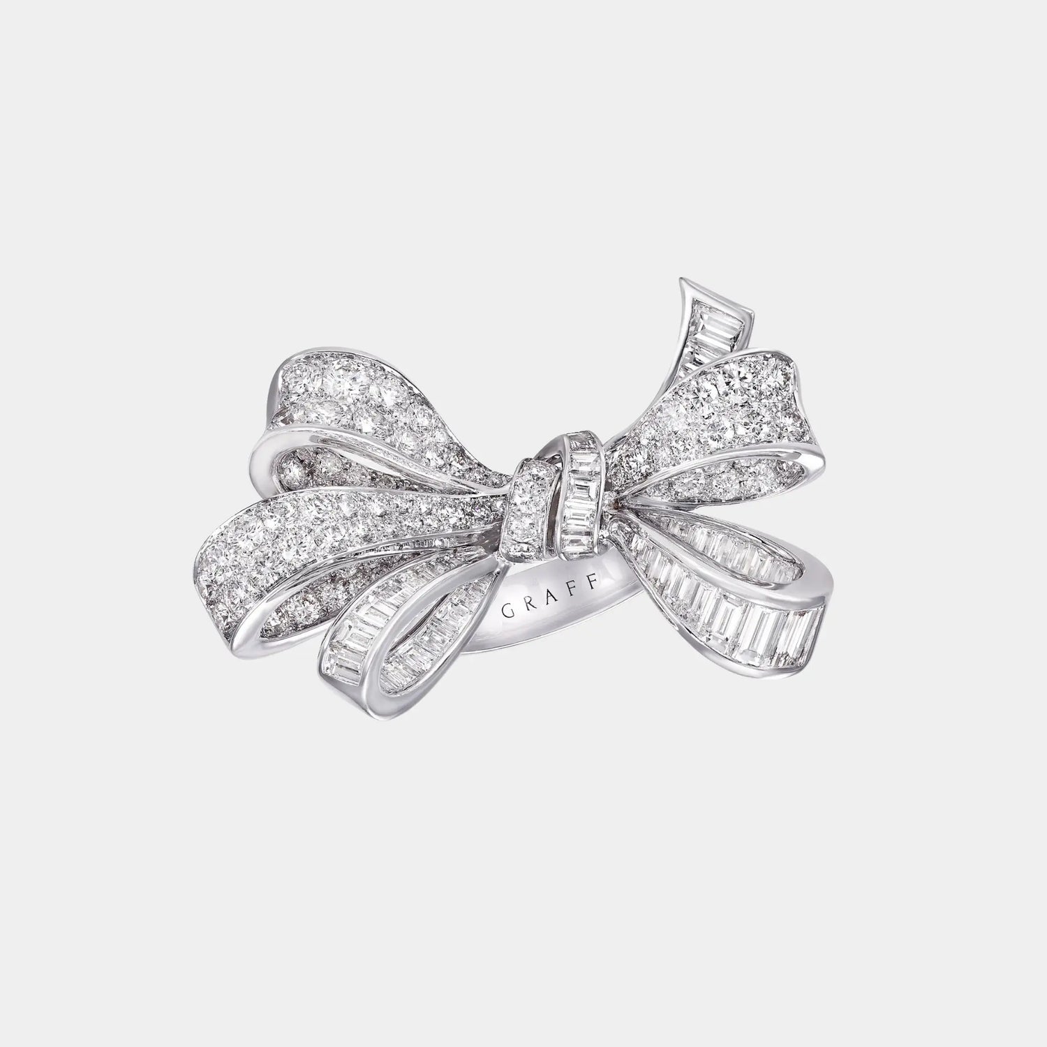 Graff Tildas Bow Double Knot Diamond Ring, Top