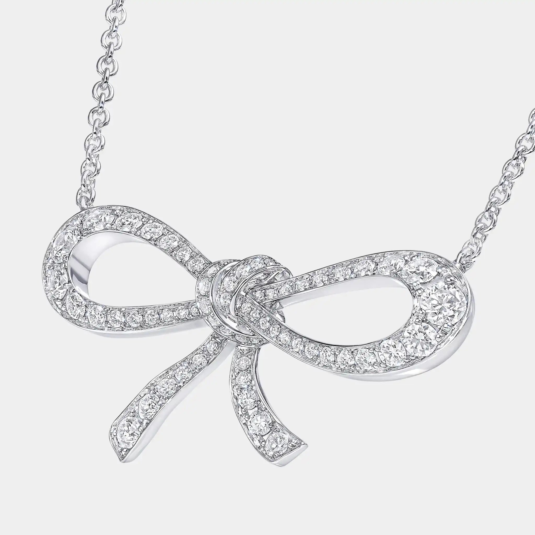 Graff Tildas Bow Mini Diamond Pendant, Close