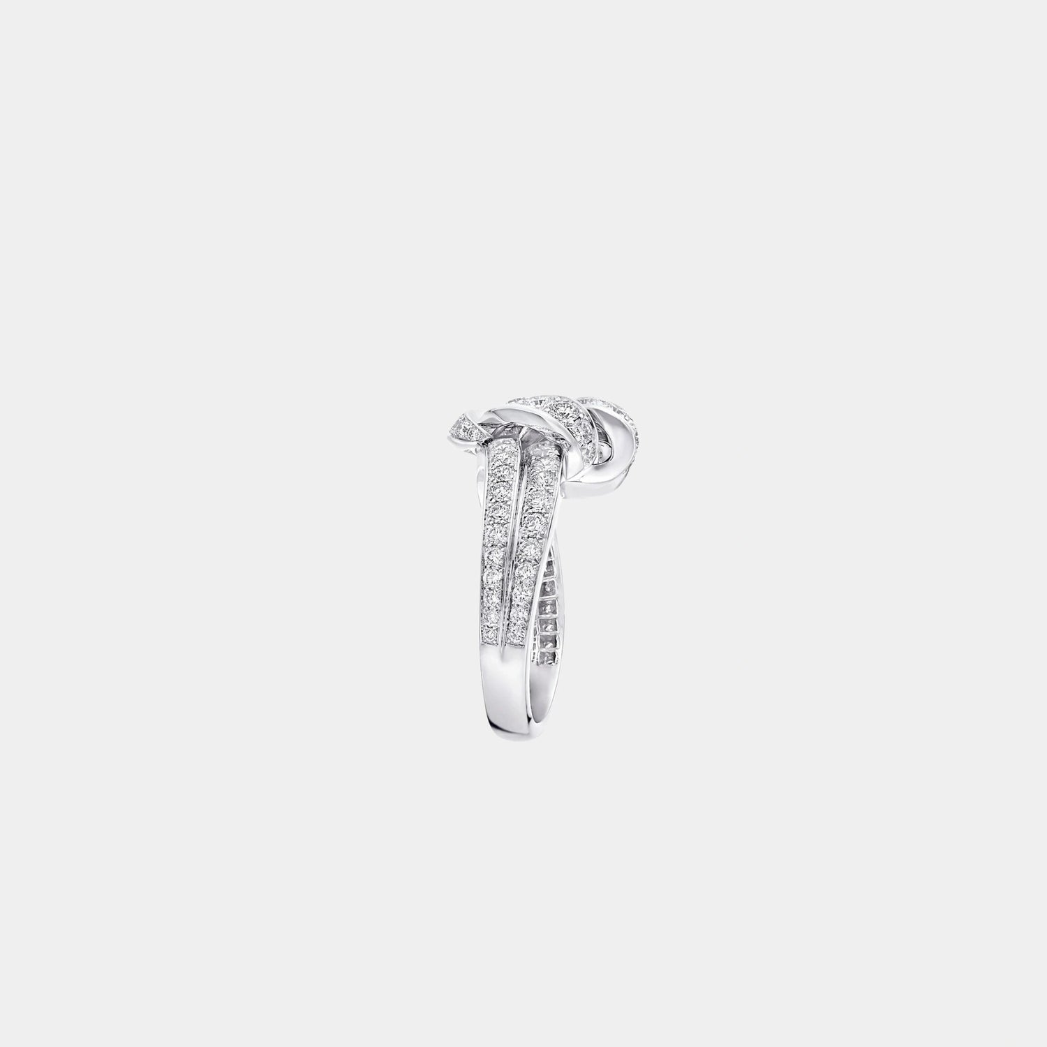 Graff Tildas Bow Pavé Diamond Ring, Side