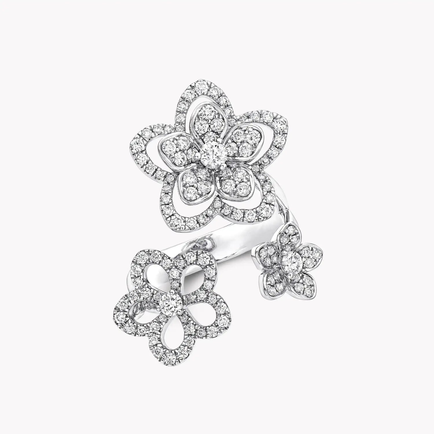 Graff Wild Flower Triple Diamond Ring, Top