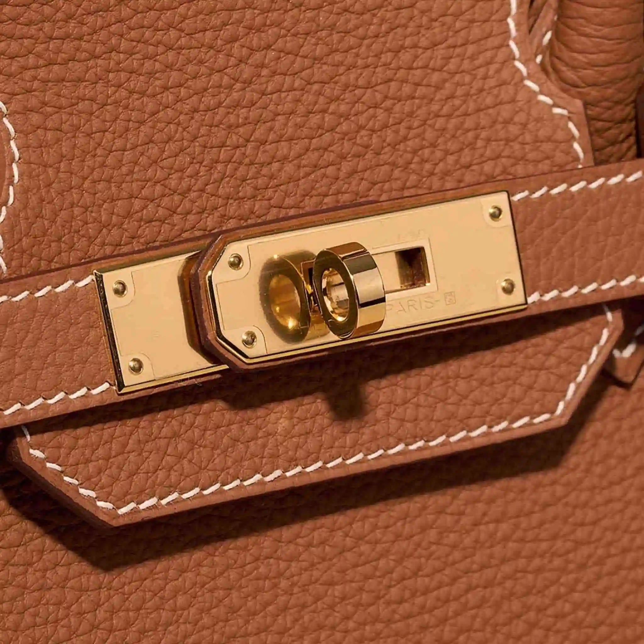 Hermes Birkin 30 Togo Gold GHW, Close Up