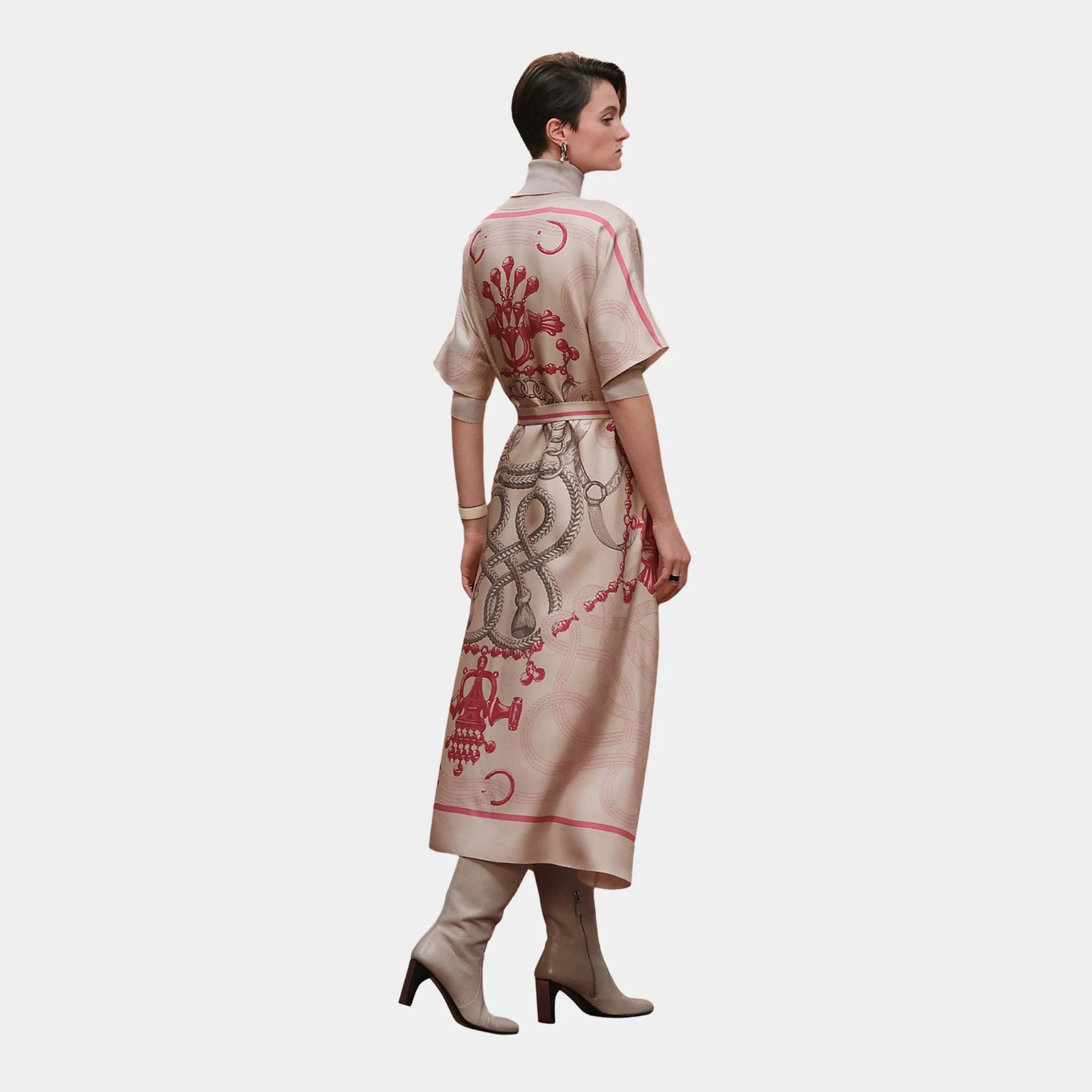 Hermes Caftan in Palefroi Remix Printed Silk, Beige Avoine, Back