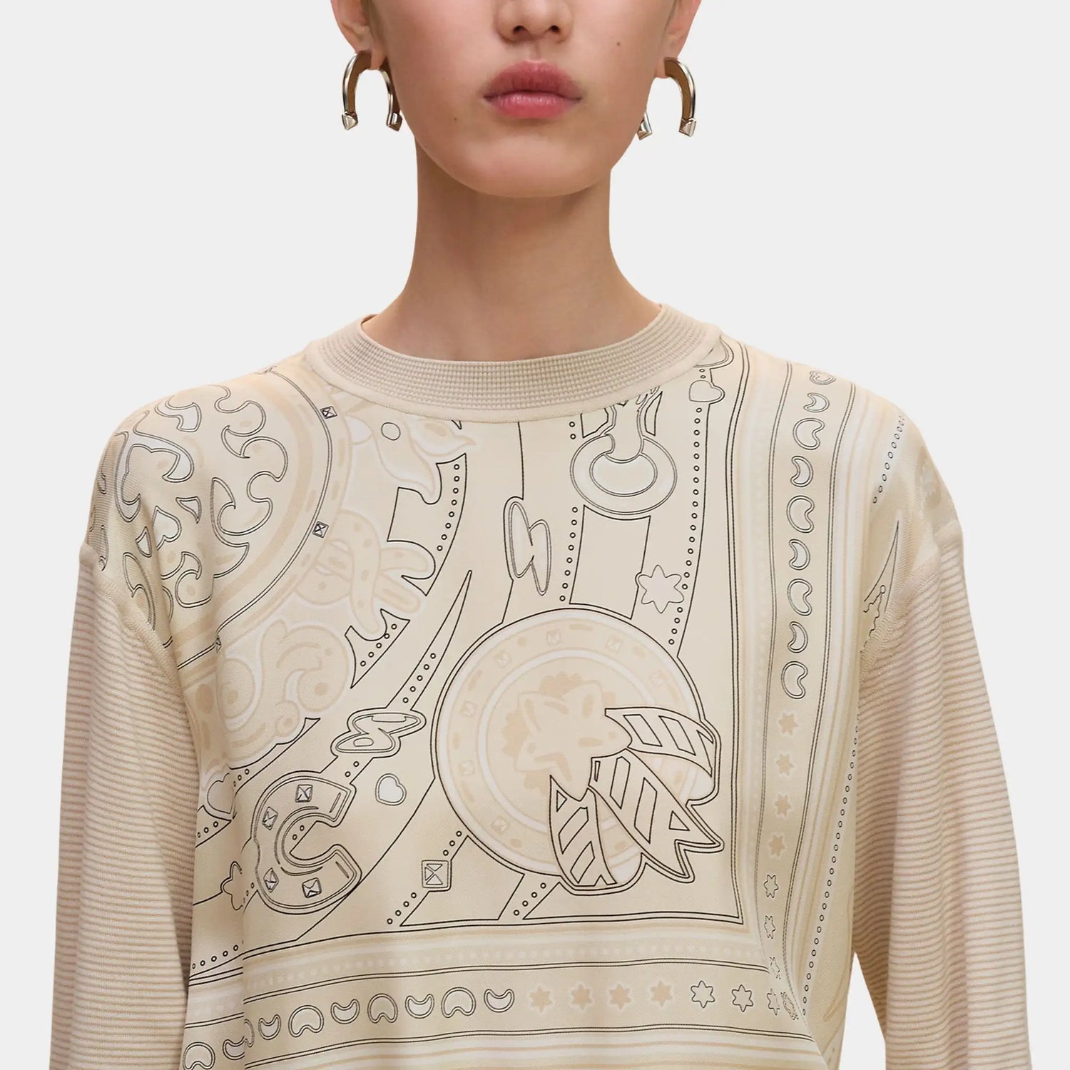Hermes Candy Libris Long-sleeve Twillaine Sweater, Blanc Perle, Close