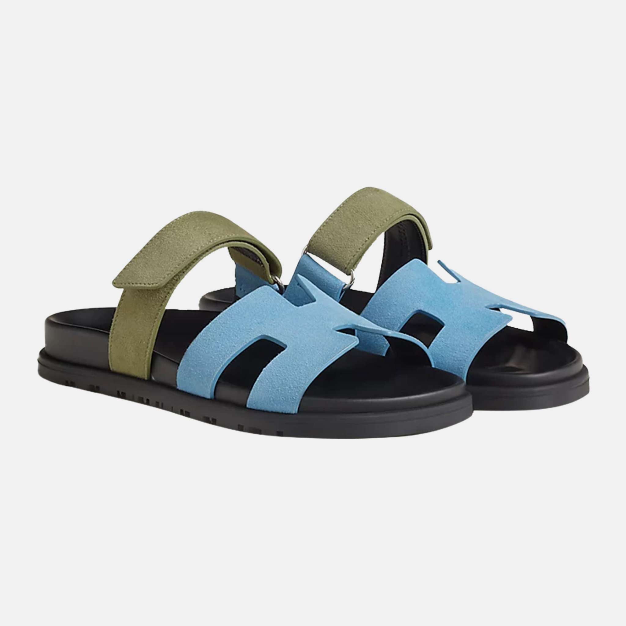 Hermes Chypre Sandal Duo Tone Suede, Bleu Cameo / Vert Celadon, Front