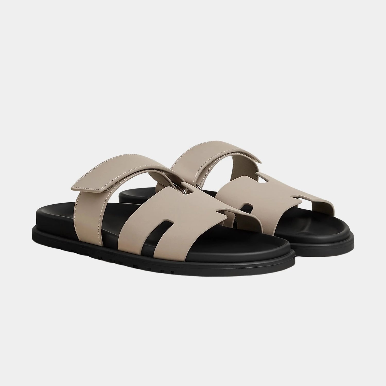 Hermes Chypre Sandals Calfskin Men, Beige Galet, Front