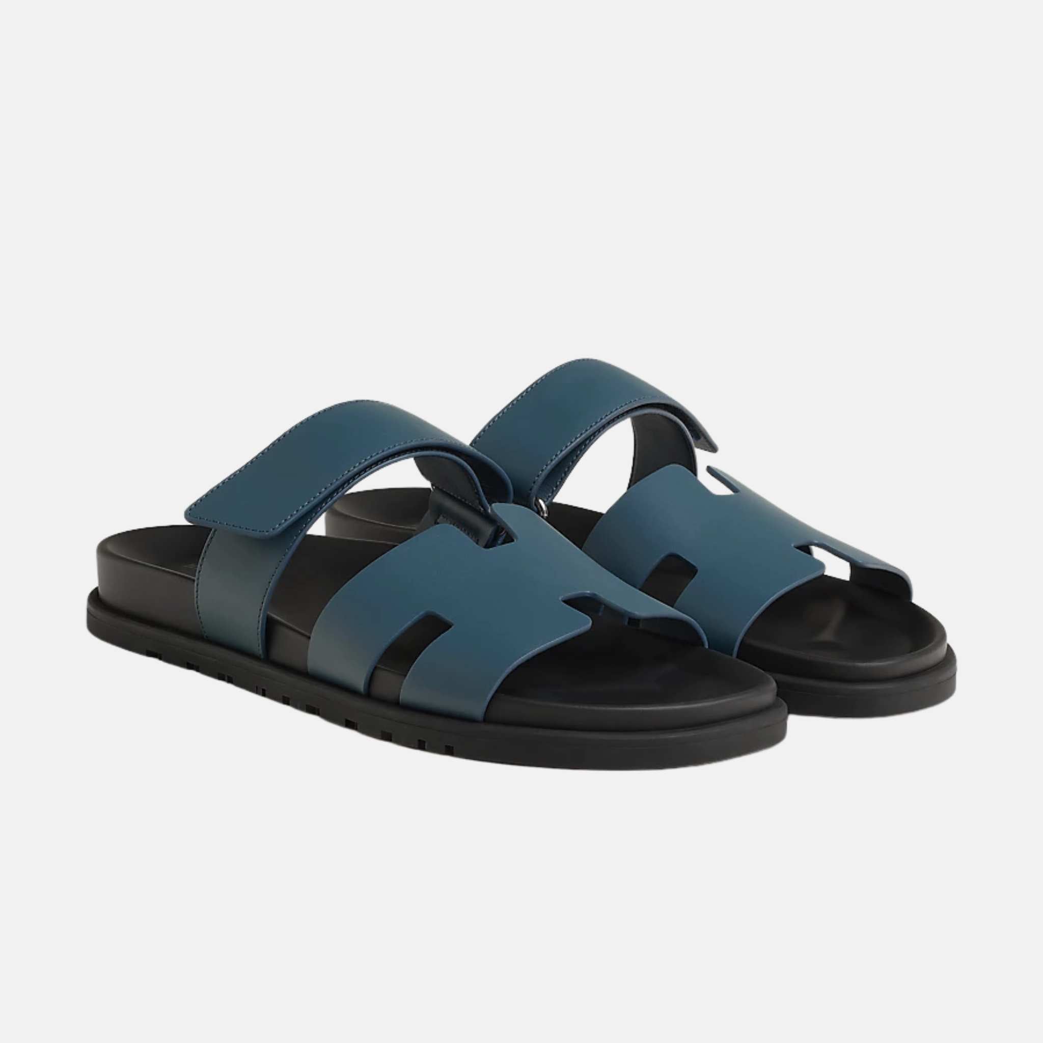 Hermes Chypre Sandals Calfskin, Bleu Turquin, front