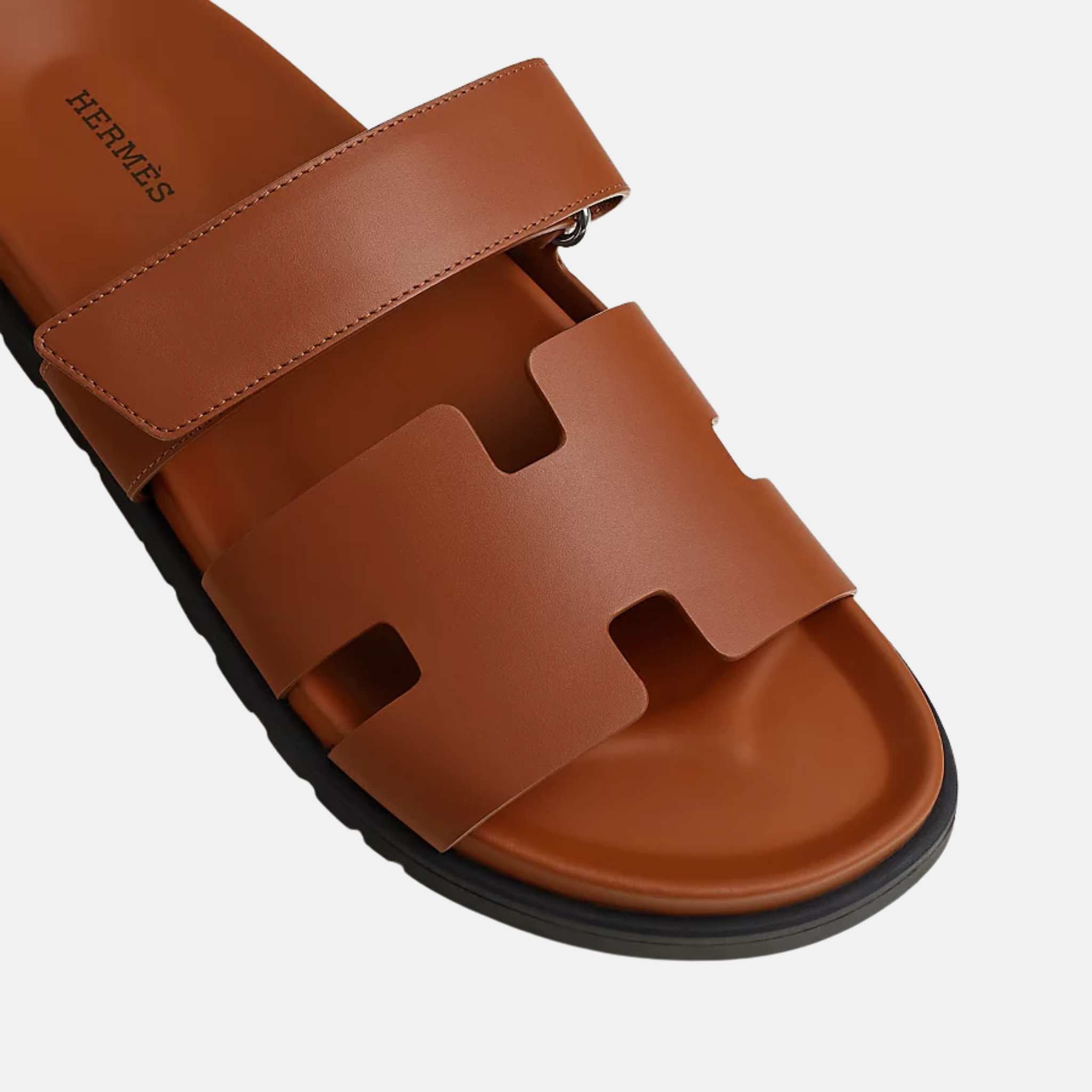 Hermes Chypre Sandals Calfskin, Morre Dore, Closeup