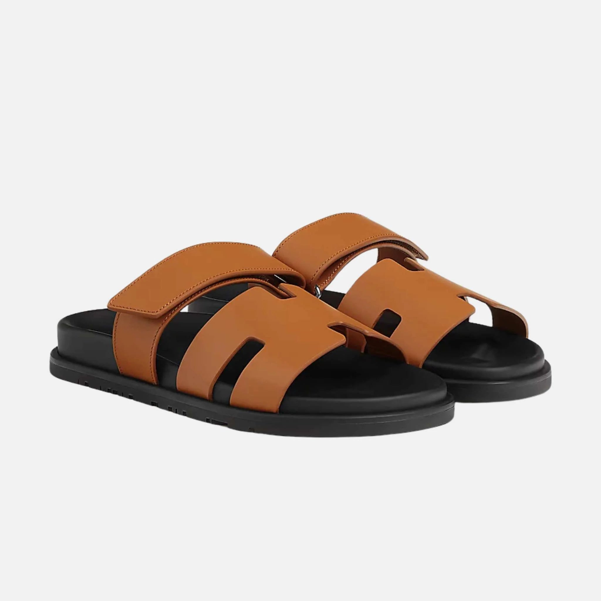 Hermes Chypre Sandals Calfskin Men, Naturel, Front