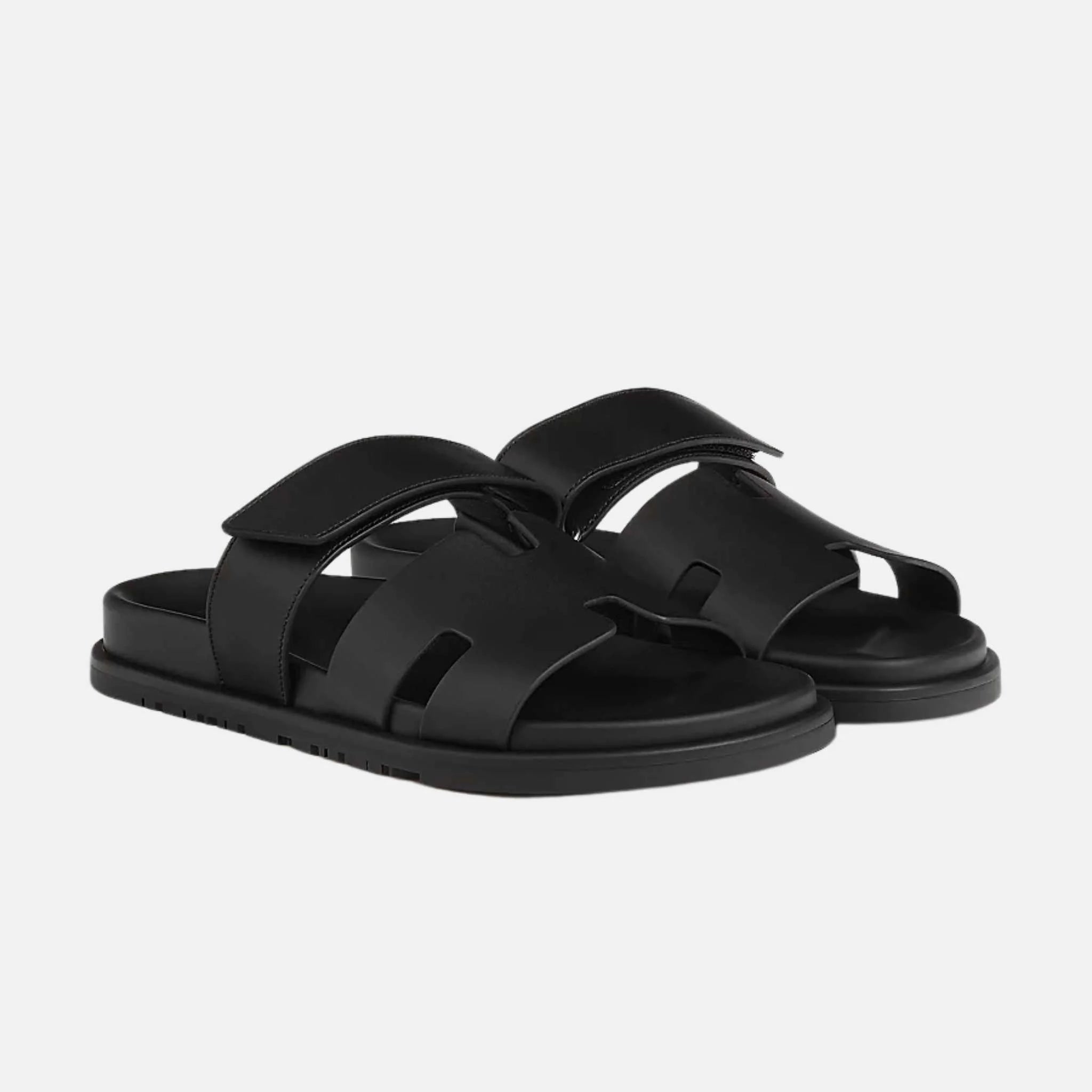 Hermes Chypre Sandals Calfskin Men, Noir, Front