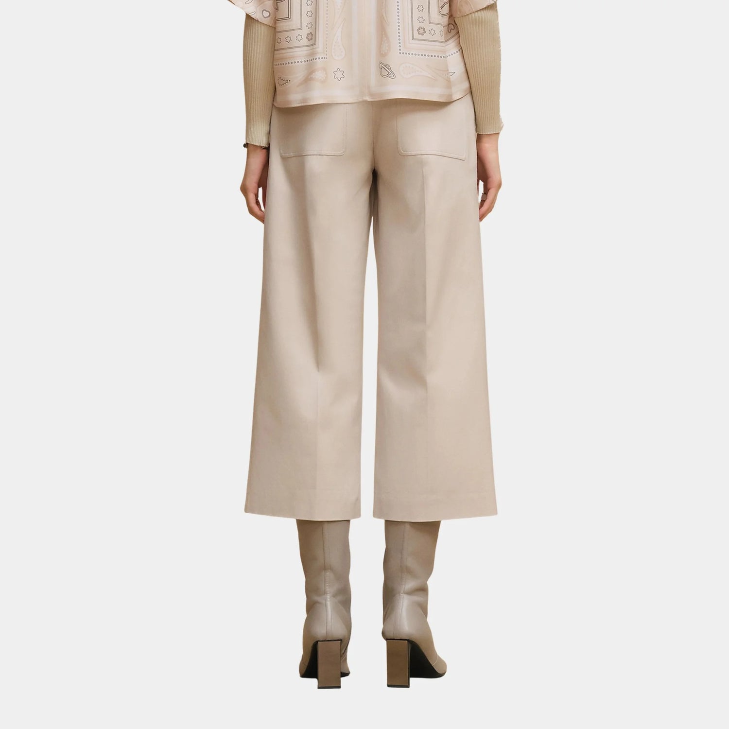 Hermes Cropped Pants in Double Stretch Cotton Twill, Beige Avoine, Back
