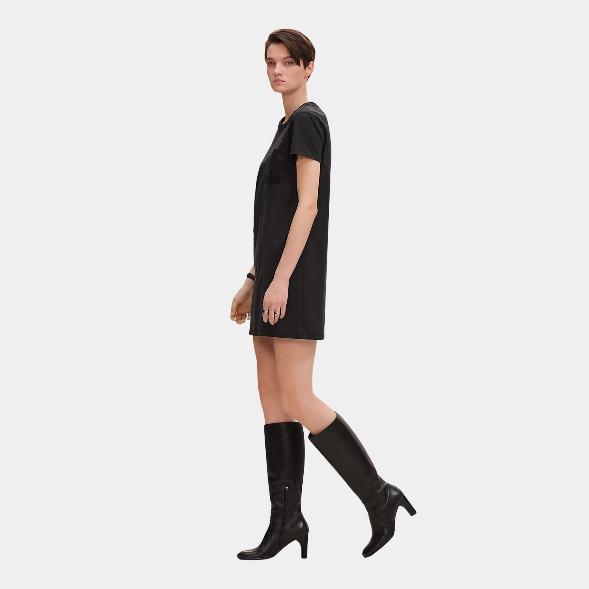 Hermes Embroidered Pocket Dress in Plain Cotton Jersey, Noir, Side