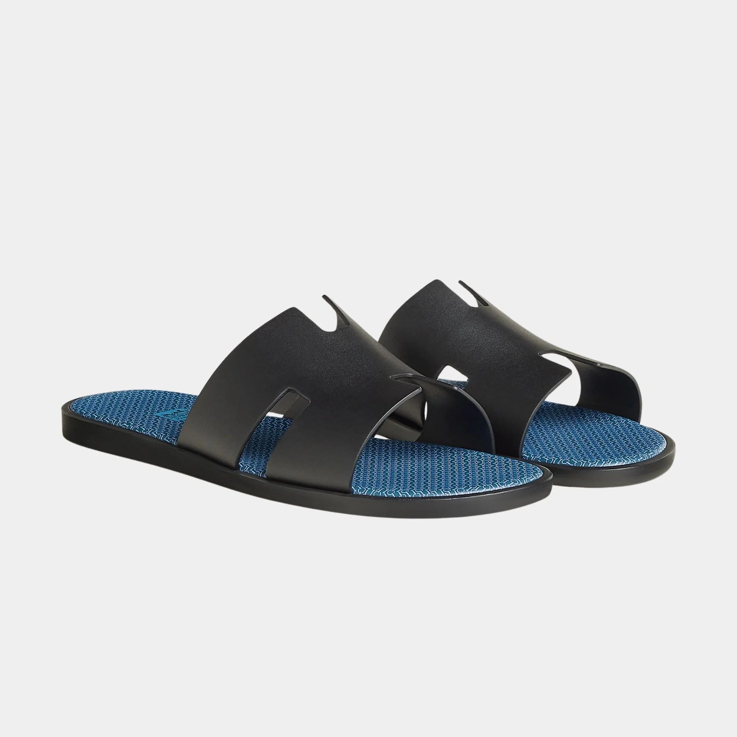 Hermes Izmir Sandal in Calfskin with Zig-zag Printed Insole, Noir, Front