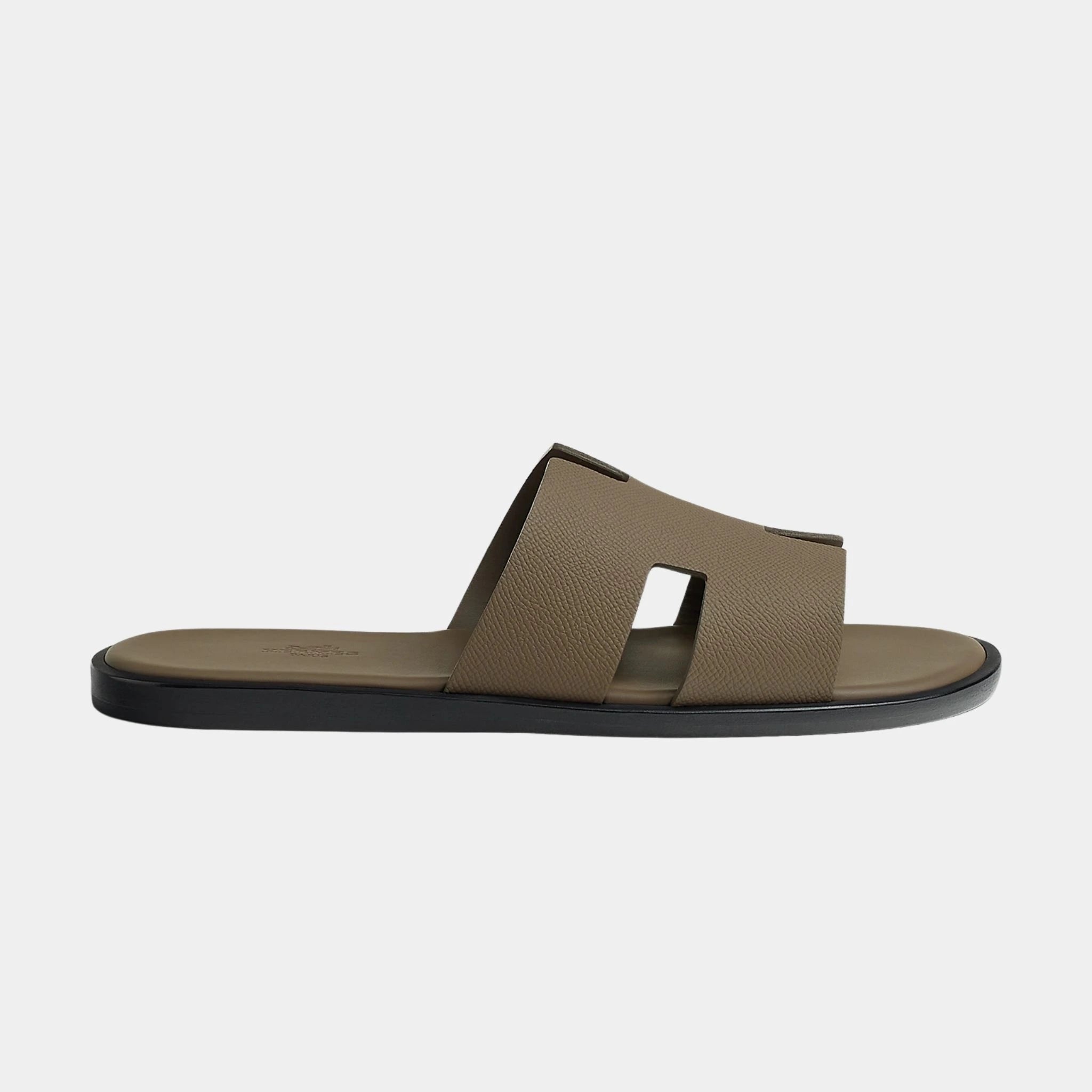 Hermes Izmir Sandal in Epsom Calfskin, Etoupe, Side