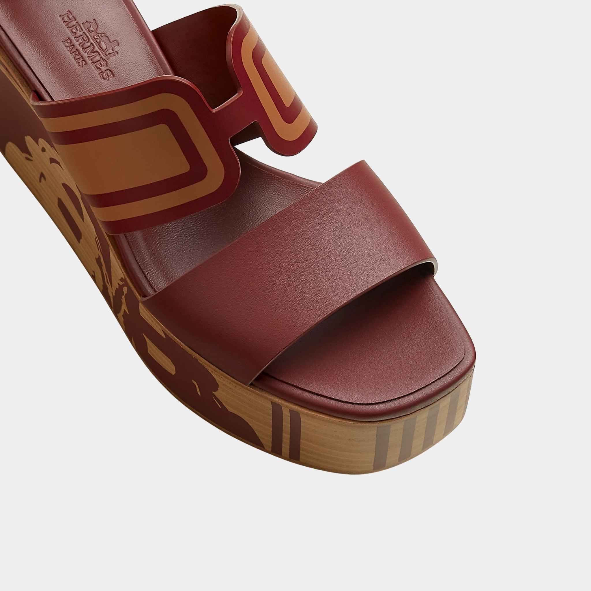 Hermes Kalis 35 Wedge Sandals in Calfskin, Rouge H, Naturel, Top