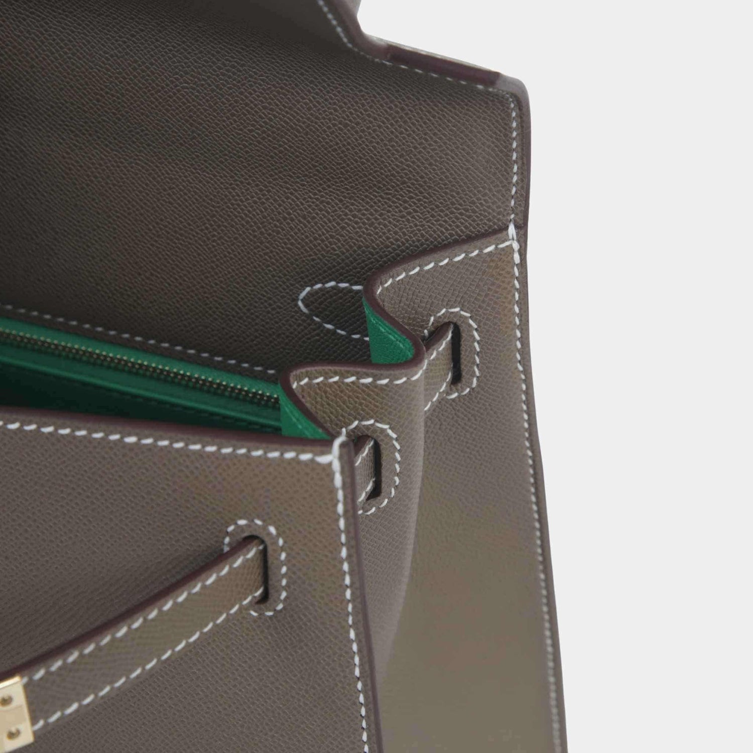 Hermes Kelly 25 Verso Madame Sellier Etoupe/Bamboo PBHW, Top