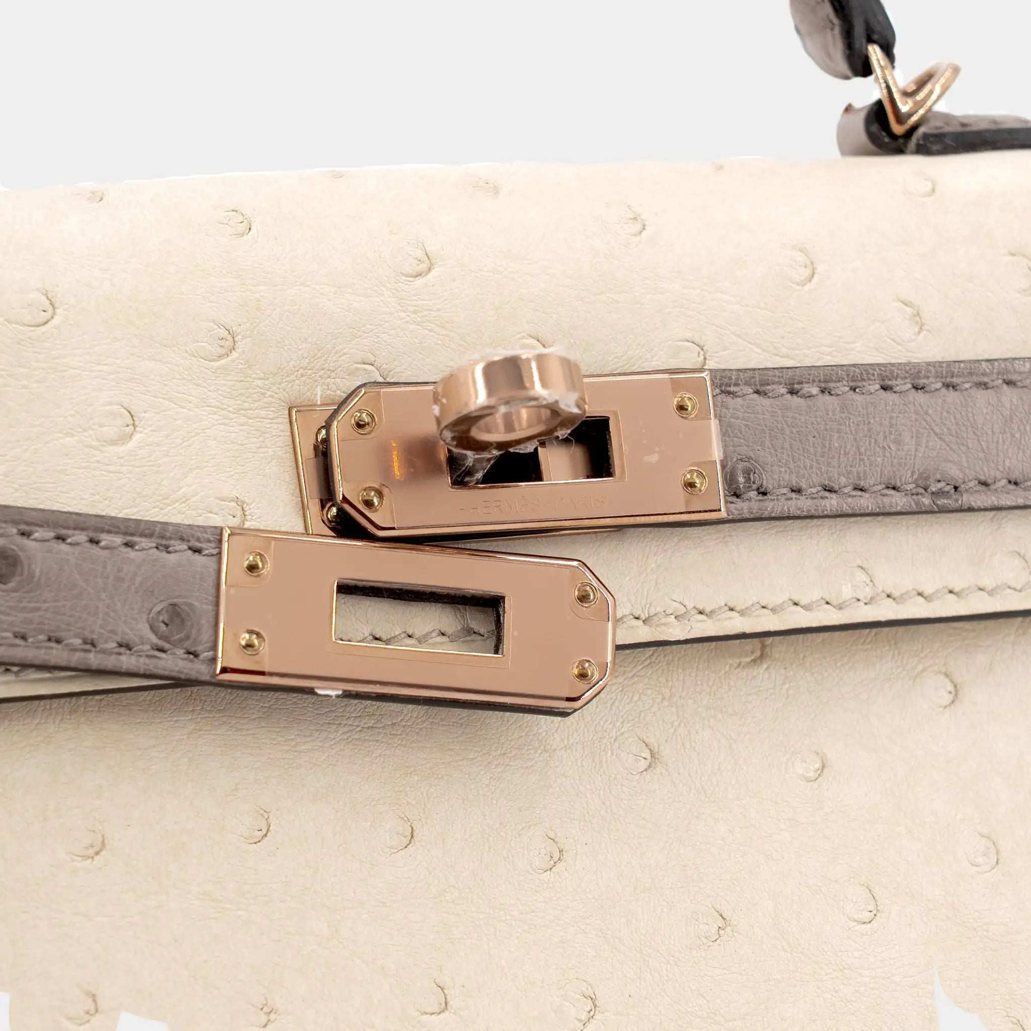 Kelly Mini II 20 Ostrich Beton/Gris Tourterelle PBHW, Closuep