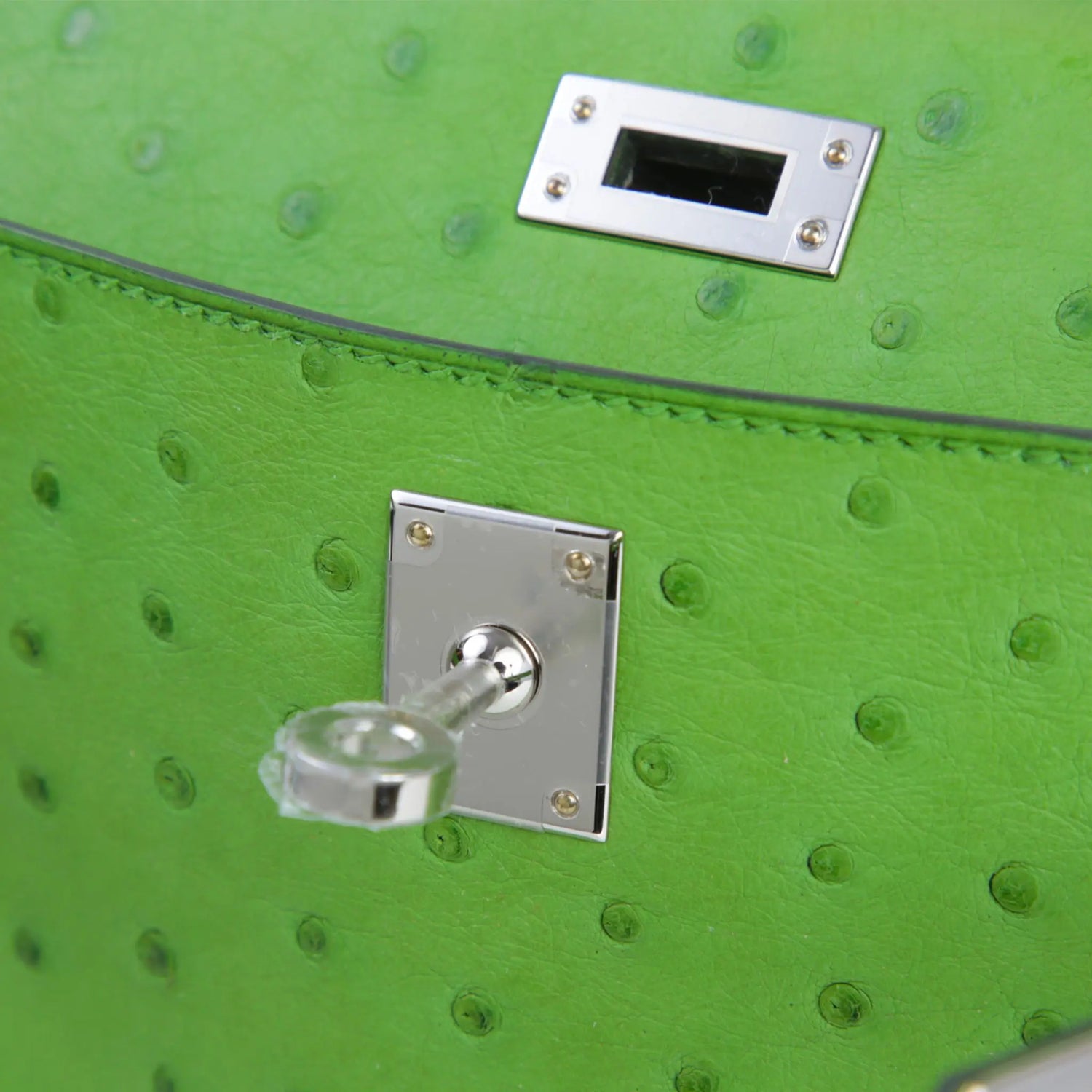 Kelly Pochette Ostrich Vert Yucca PHW