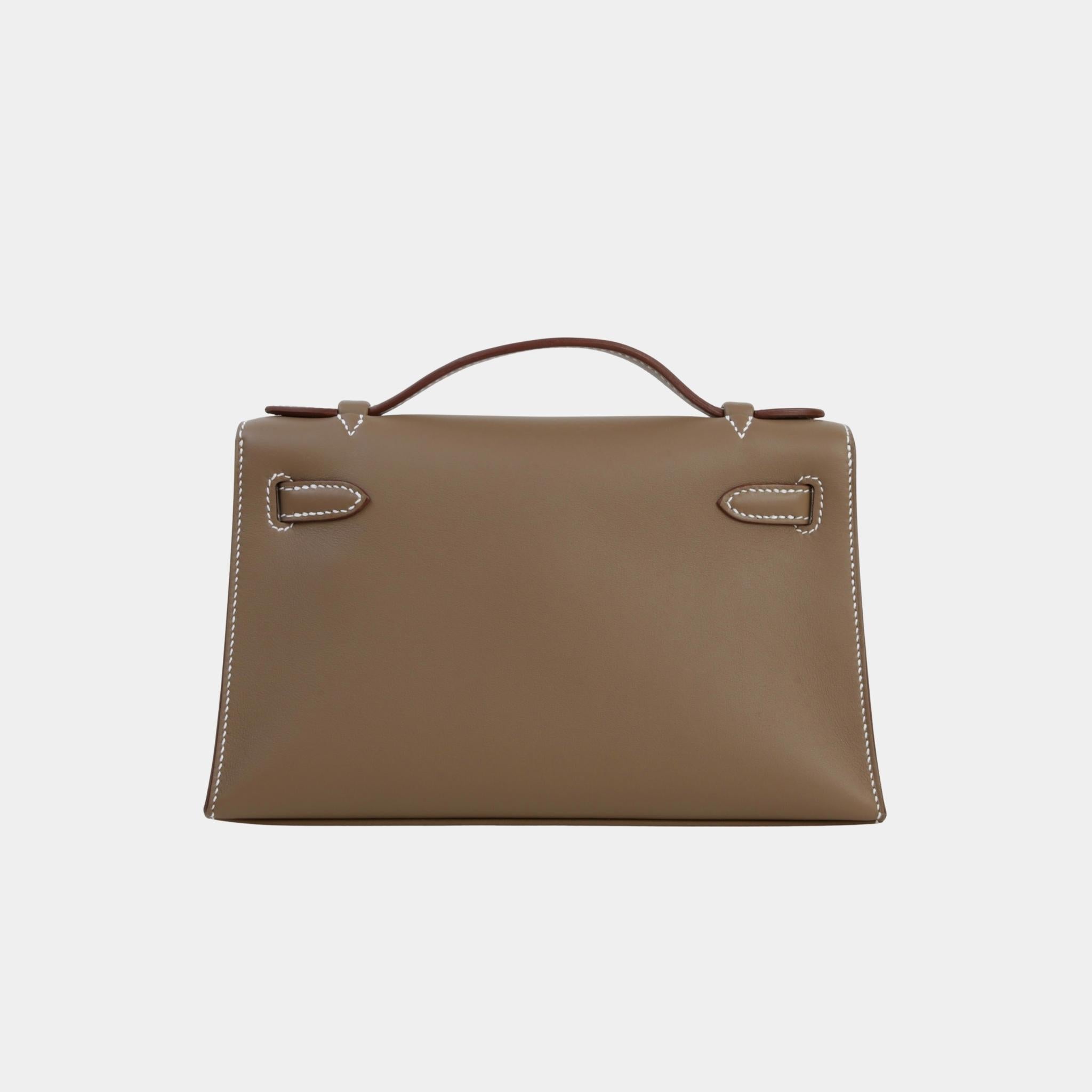 Hermes Kelly Pochette Swift Etoupe GHW, Back