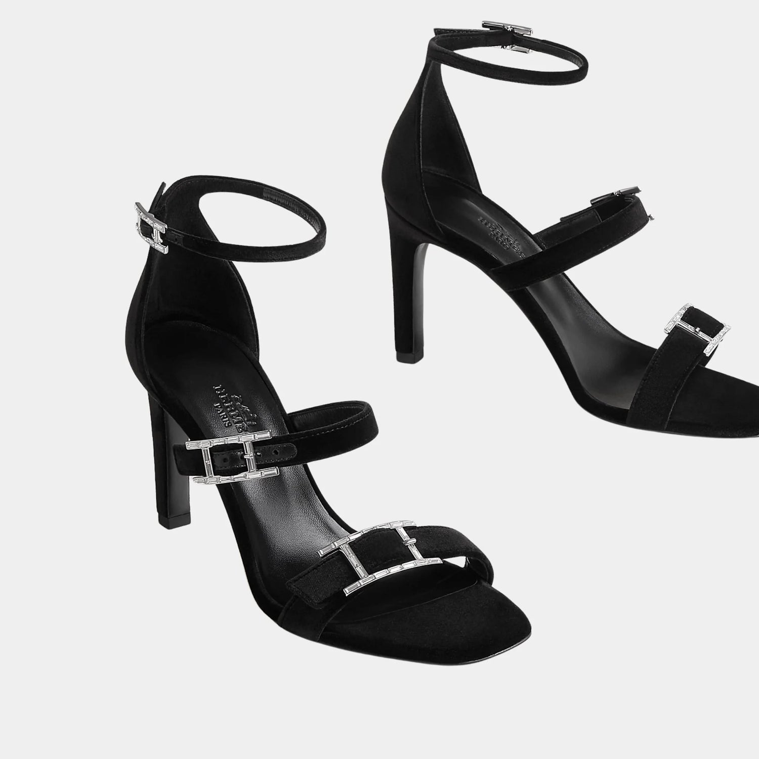 Hermes Liv 90 Sandals in Velvet Fabric, Noir, Front