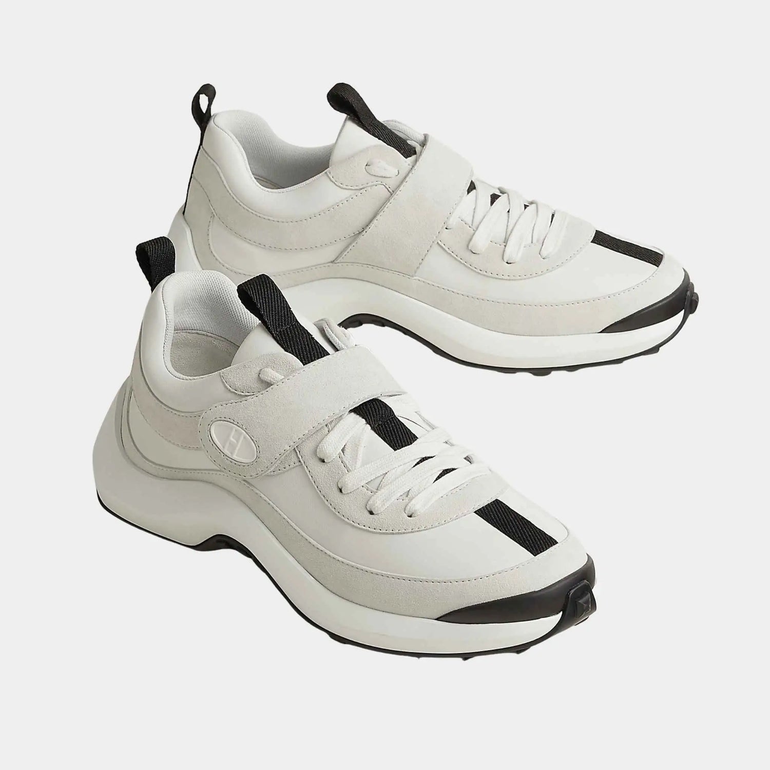 Hermes Loop Sneakers in Calfskin and Suede Goatskin, Blanc, Front