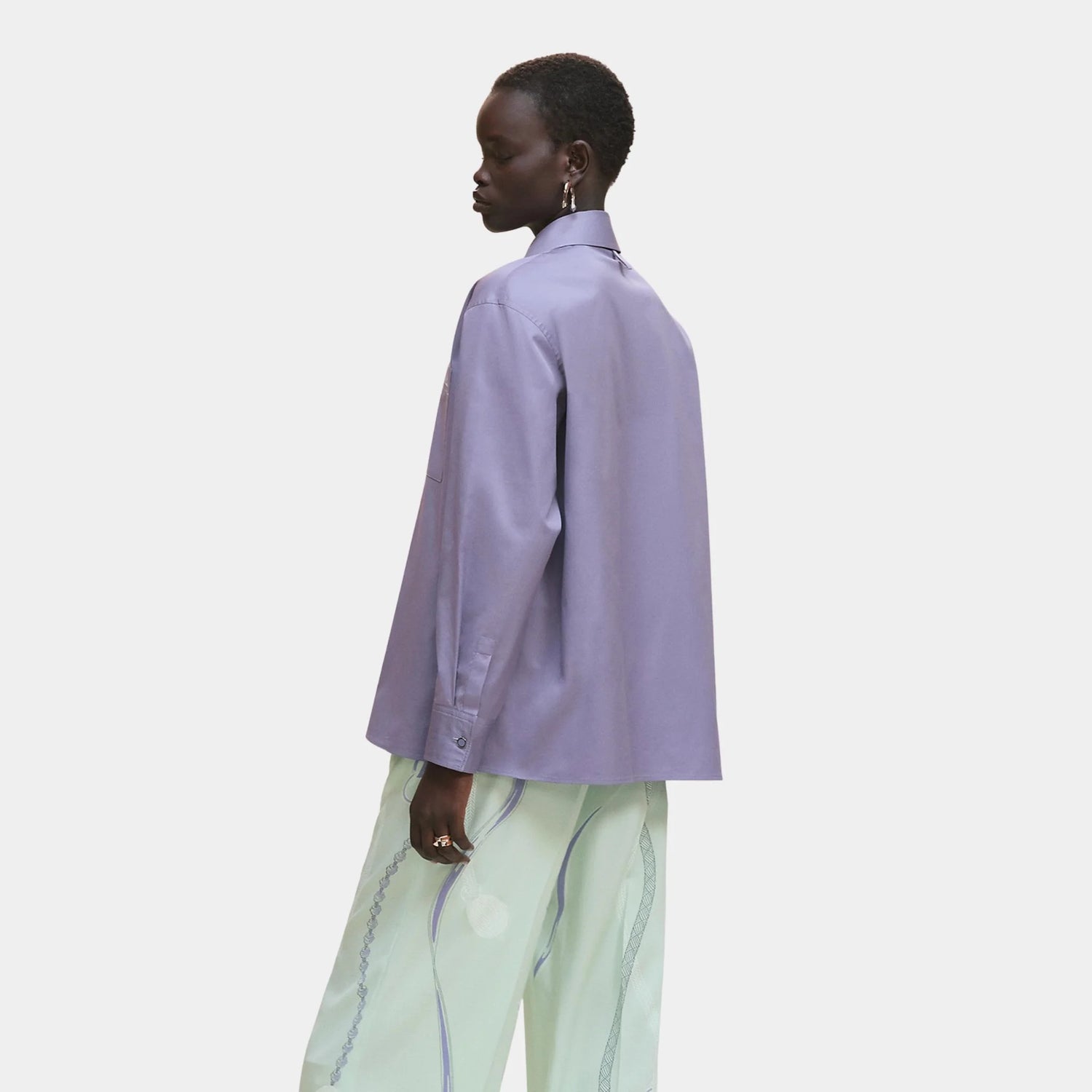 Hermes Loose-fitting Cotton Twill Shirt, Violet Lilas, Back