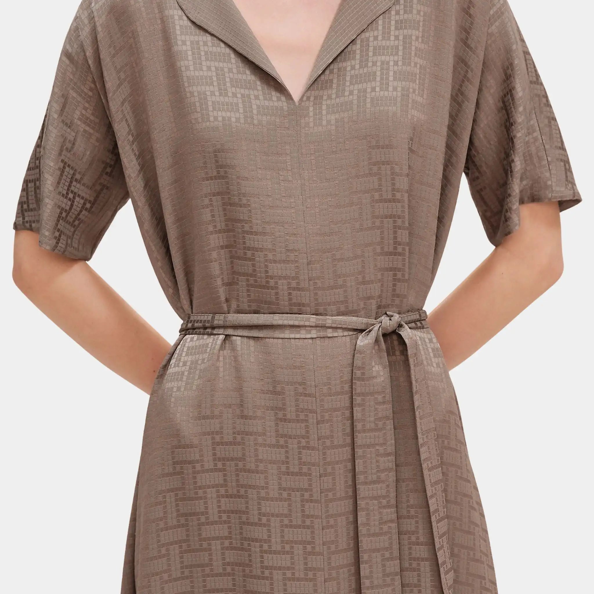 Hermes Mosaique Belted Caftan in Jacquard Silk, Gris Etoupe, Front, Close