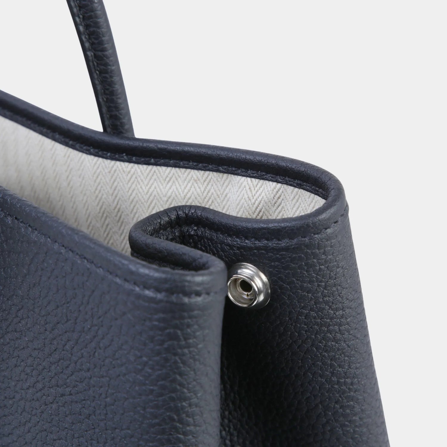 Neo Garden Party TPM Negonda Black PHW , side closeup