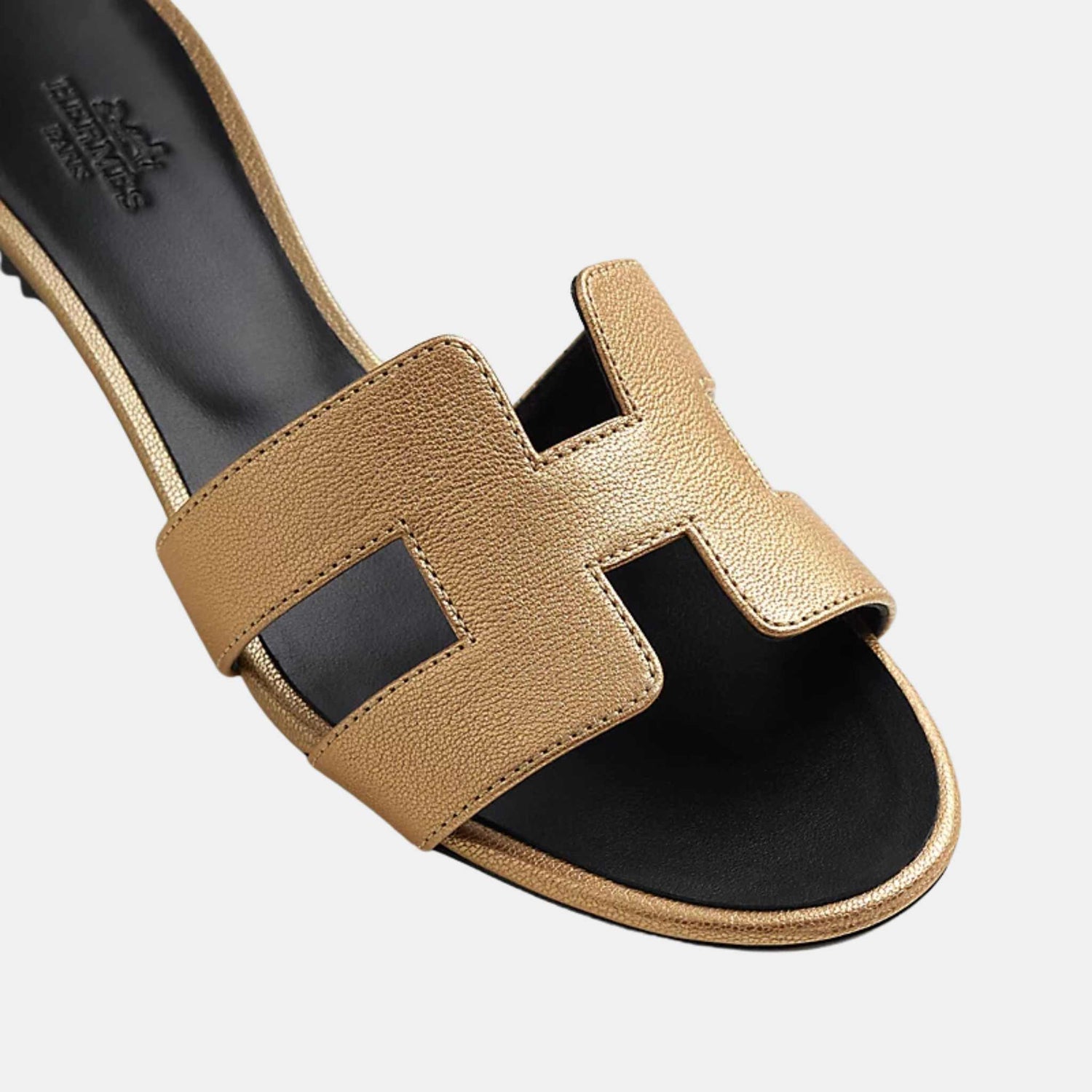 Hermes Oasis Sandals Calfskin Dore, Top