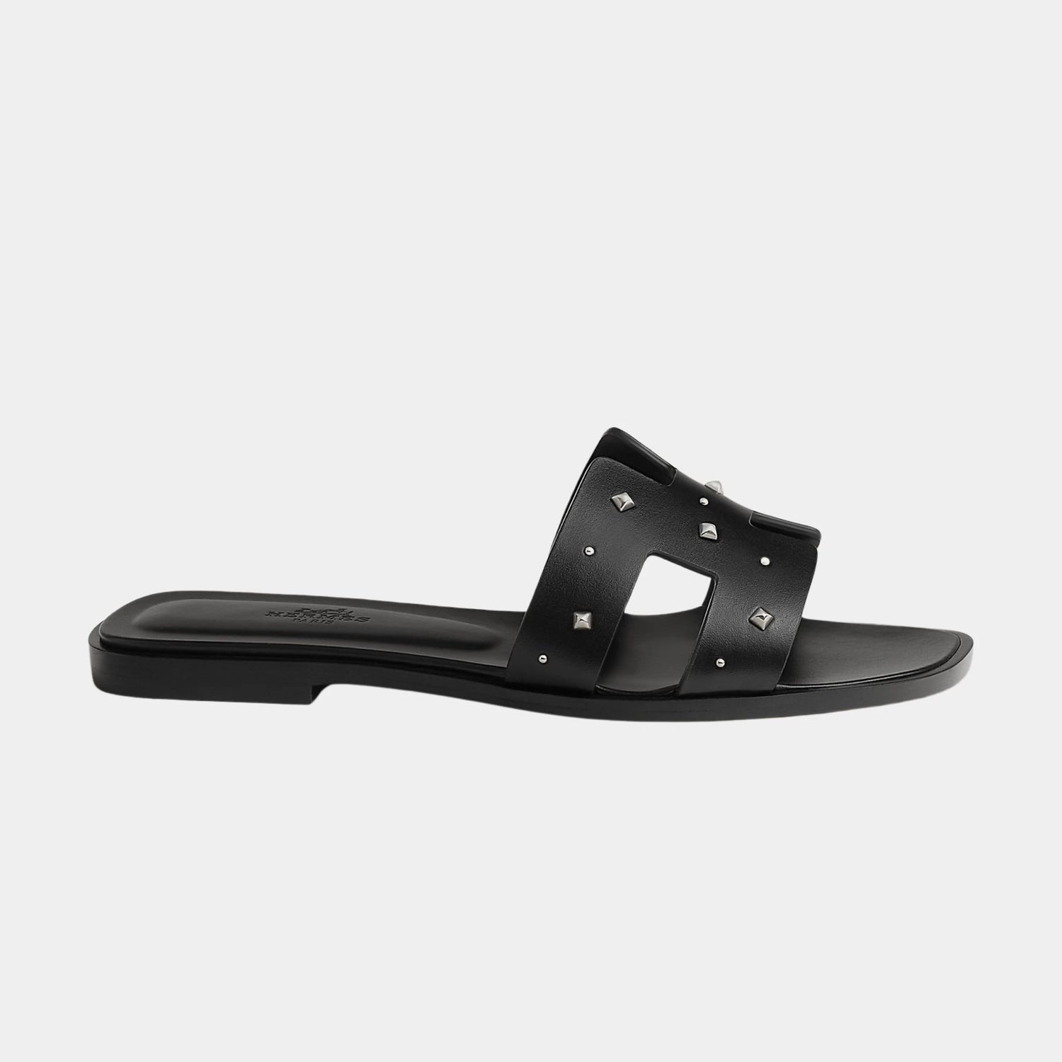 Hermes Oran Sandal Calfskin with Medor Studs, Noir, Side