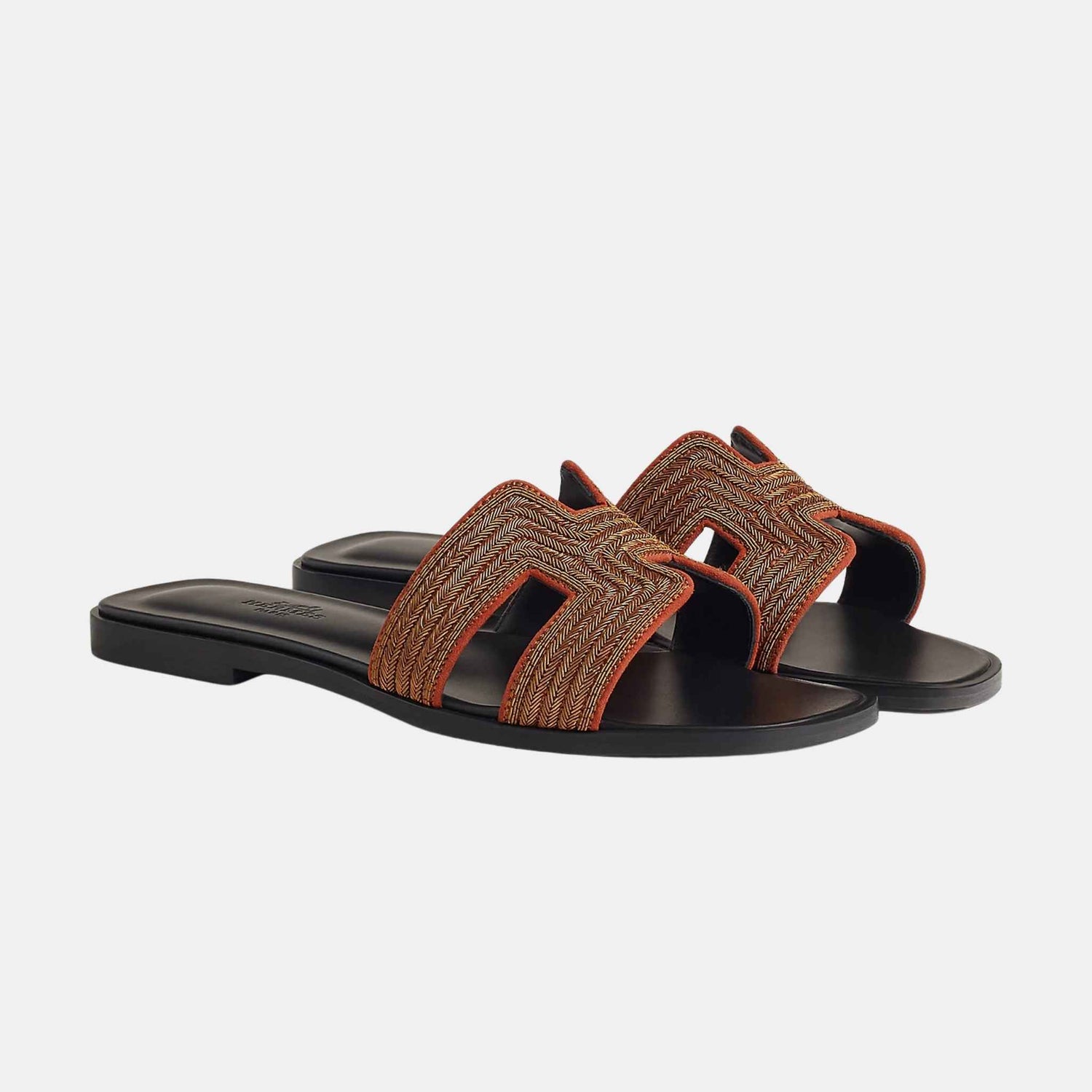 Hermes Oran Sandal Dabka, Rouge de Turin, Front View