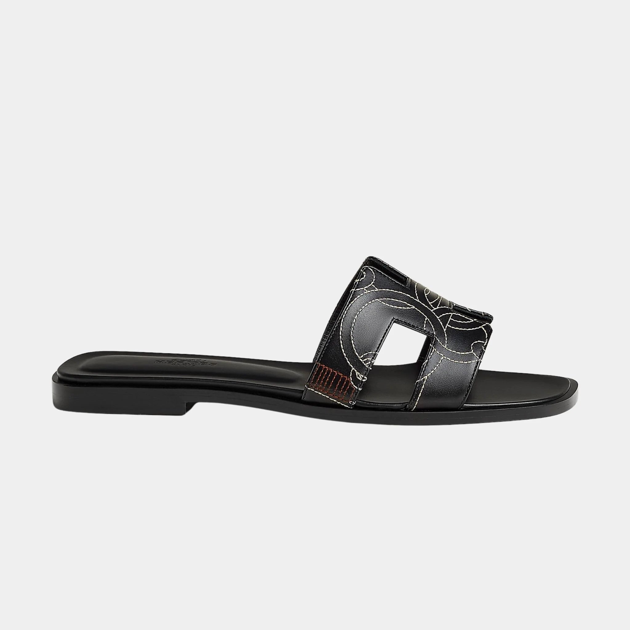 Hermes Oran Sandal in Panoplie Equestre Embroidered Calfskin, Noir, Side