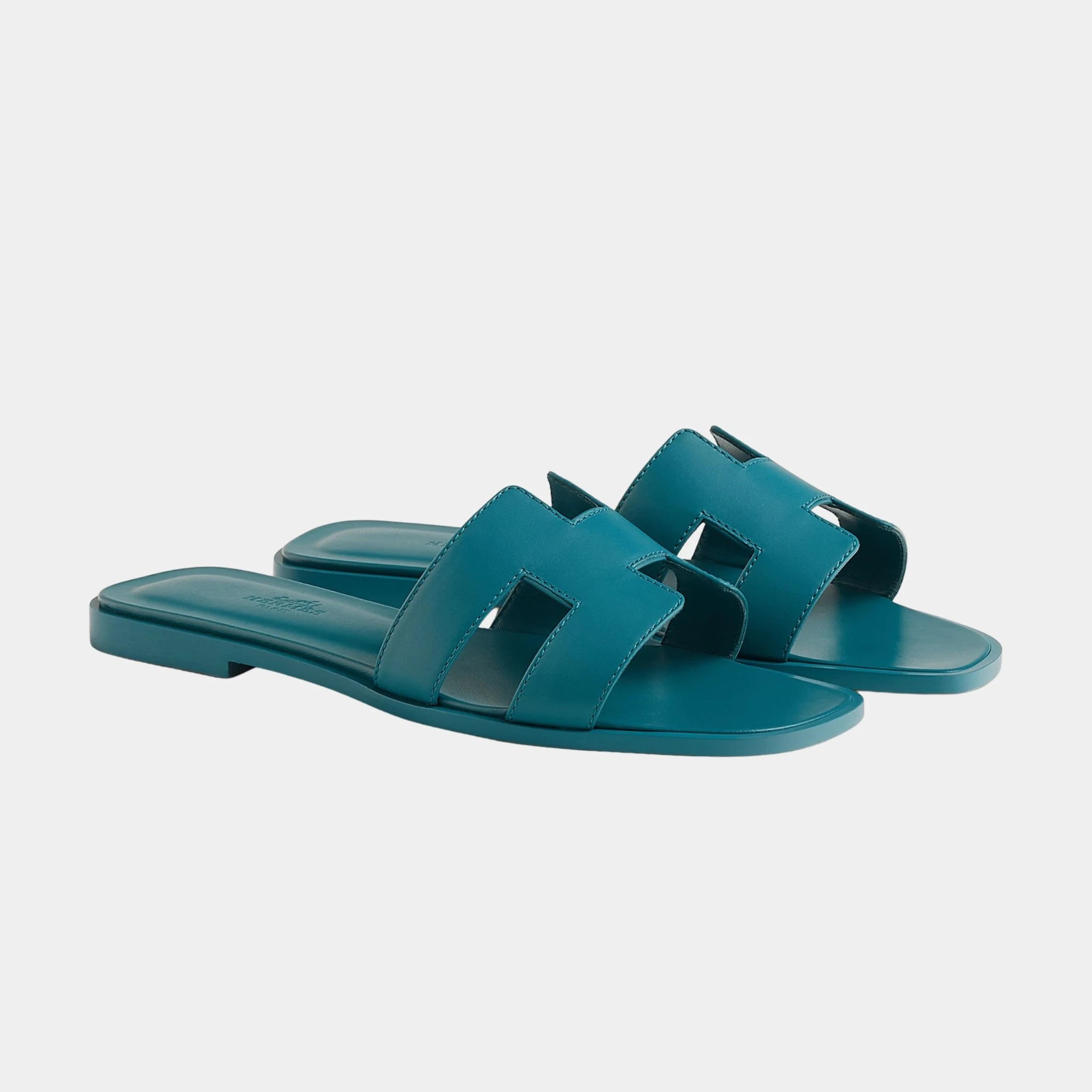 Hermes Oran Sandals In Calfskin, Bleu Iroise, Front