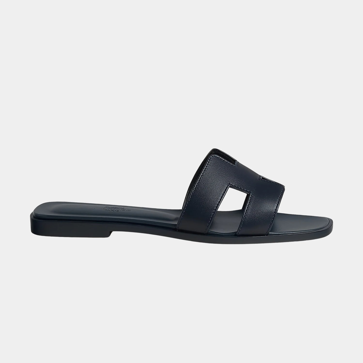 Hermes Oran Sandals In Calfskin, Marine, Side