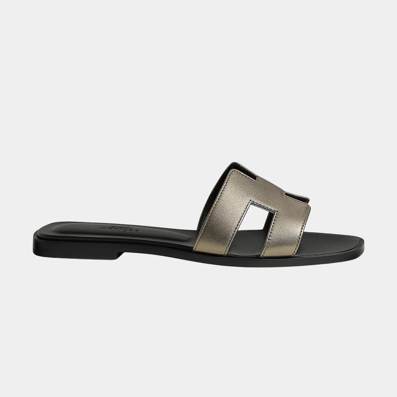 Hermes Oran Sandals in Metallic Goatskin, Champagne, Side