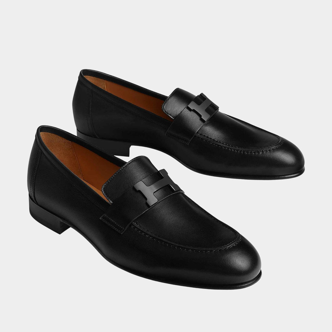 Hermes Paris Loafer in Goatskin Men, Noir, Front