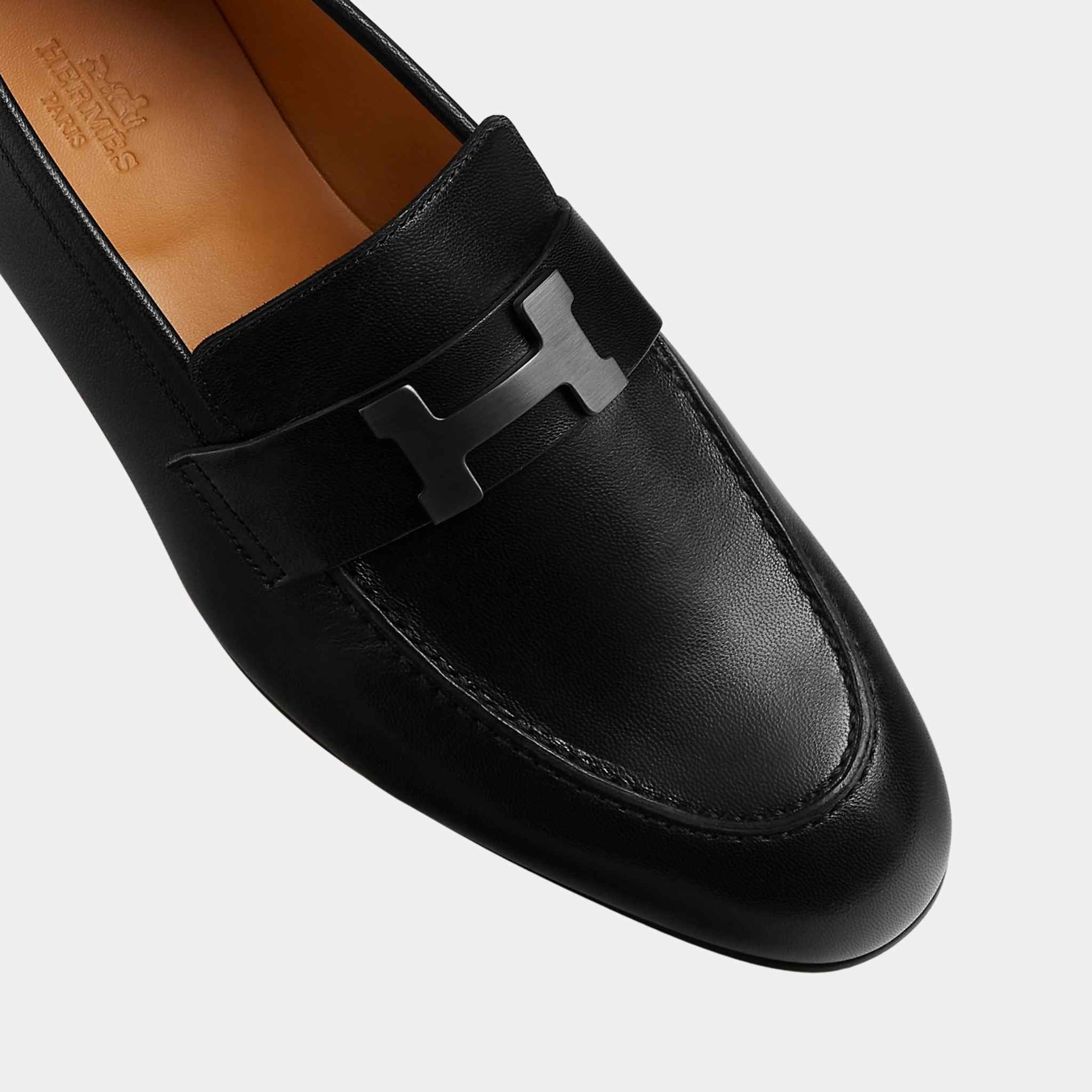 Hermes Paris Loafer in Goatskin Men, Noir, Top