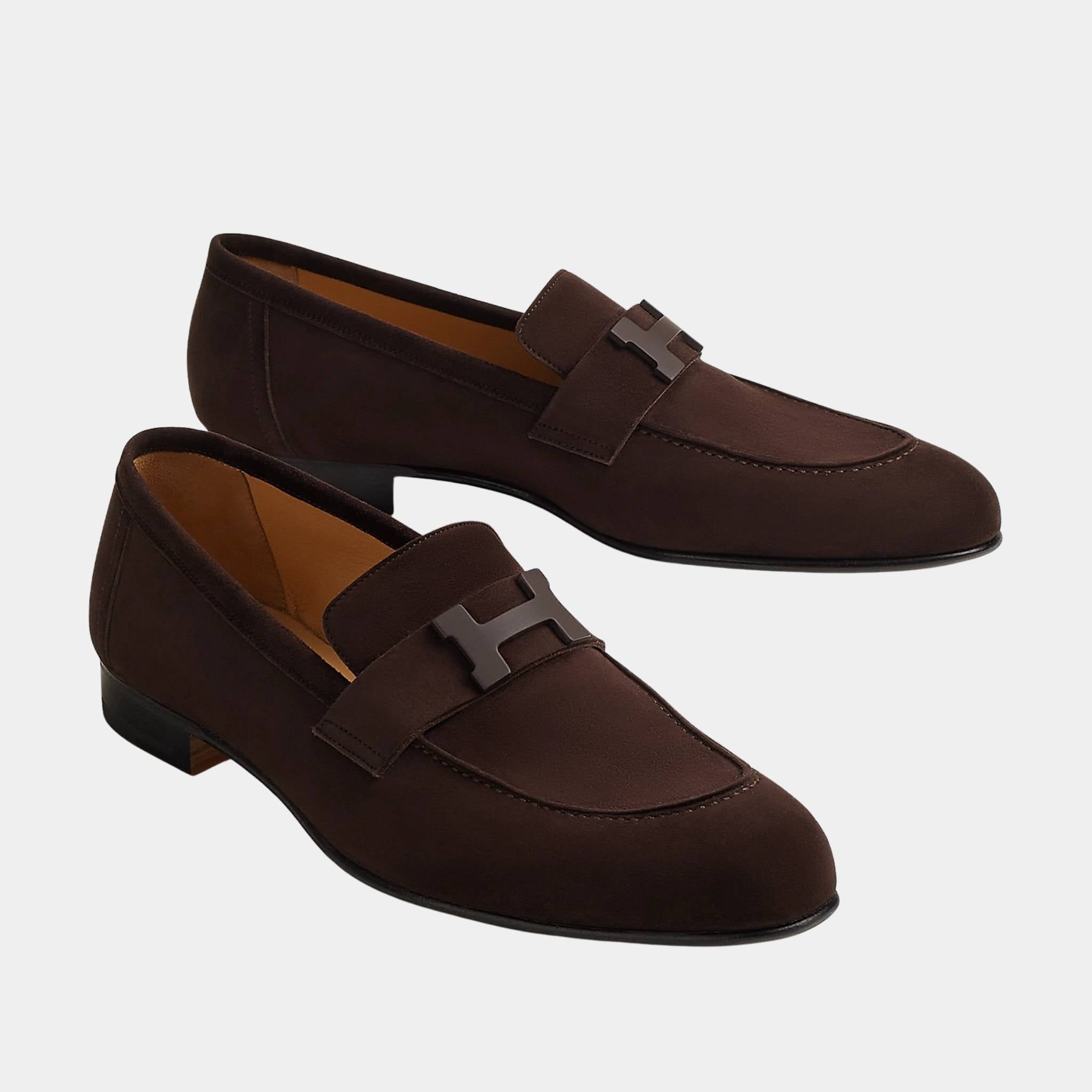 Hermes Paris Loafer in Suede Goatskin Men, Marron Ebene, Front