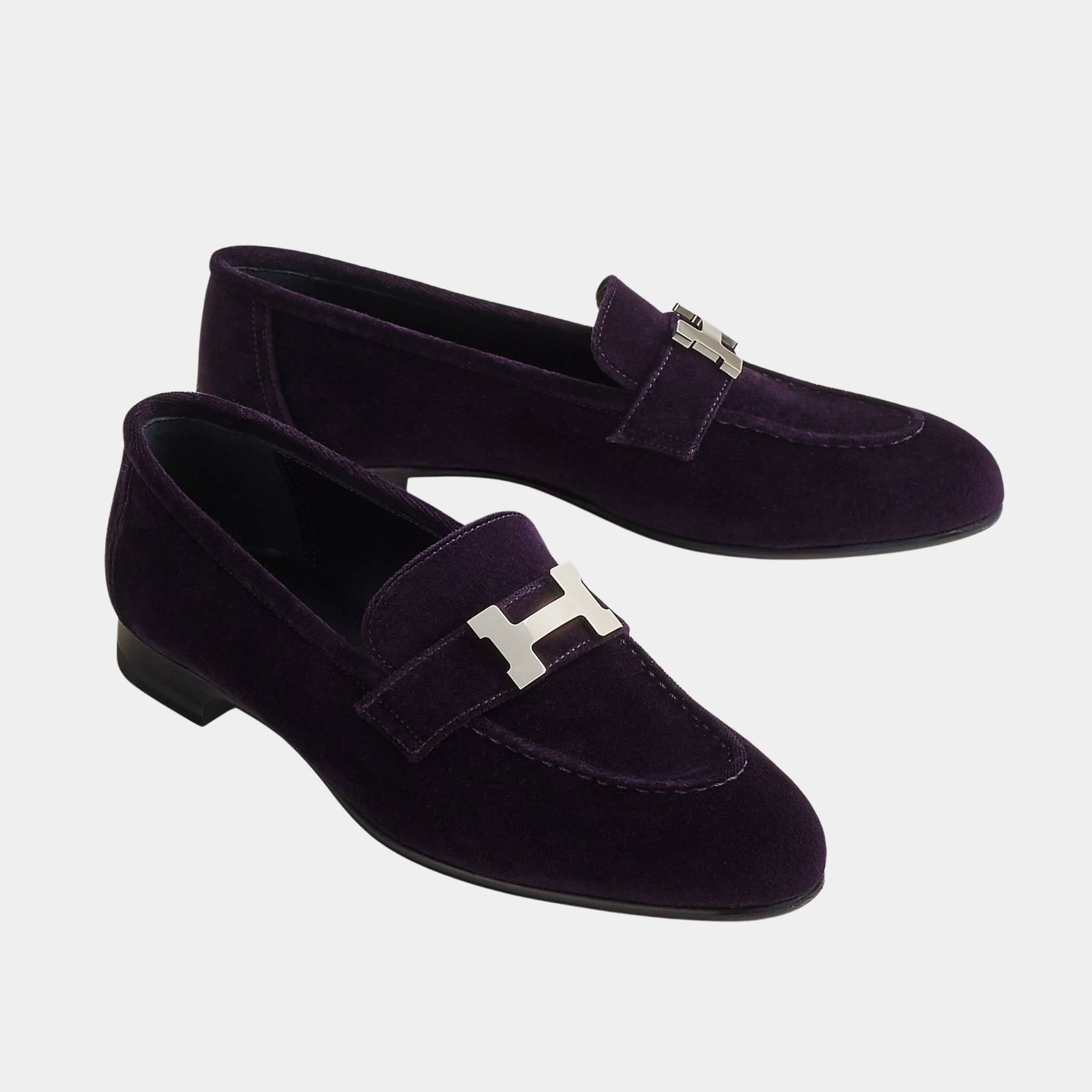 Hermes Paris Loafer in Velvet Women, Violet Fonce, Front