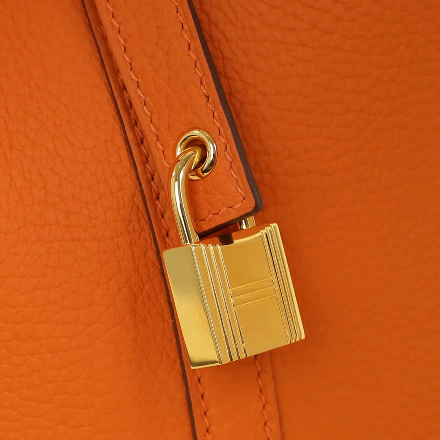 Hermes Picotin 22 Taurillon Clemence Orange GHW, Lock