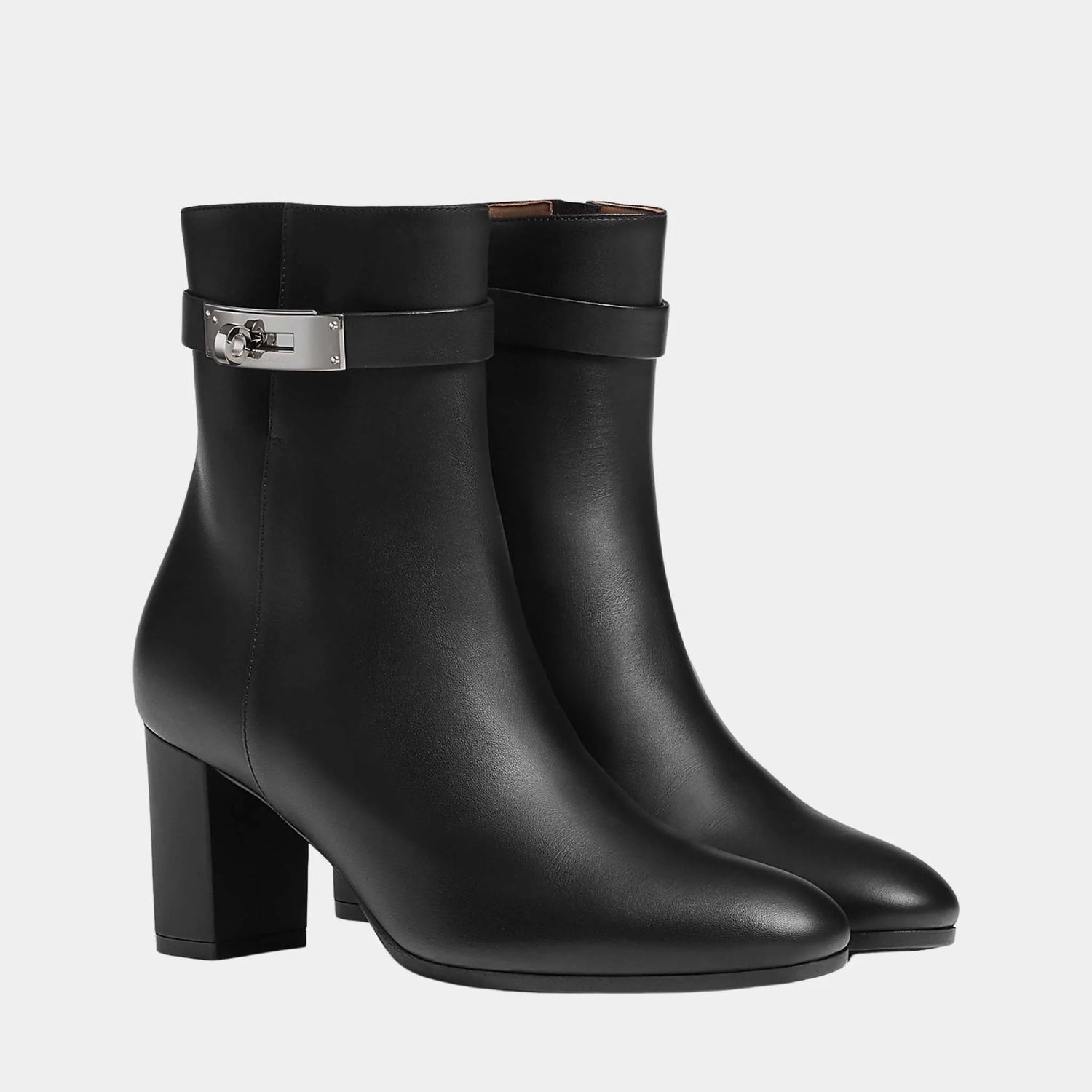 Hermes Saint Germain Ankle Boot in Calfskin, Noir, Front