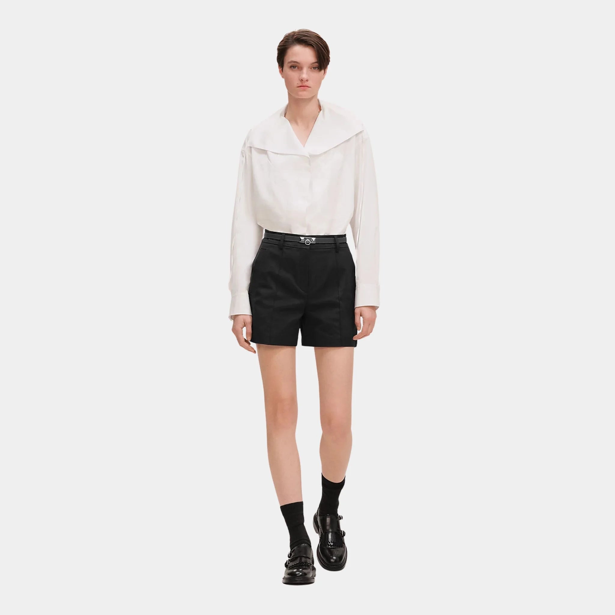 Hermes Shorts in Double Stretch Cotton Twill, Blanc Naturel, Front