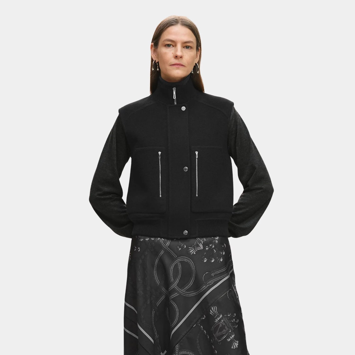 Hermes Sleeveless Short Bomber Jacket in Double-sided Cashmere, Marron Chene, Noir, Front