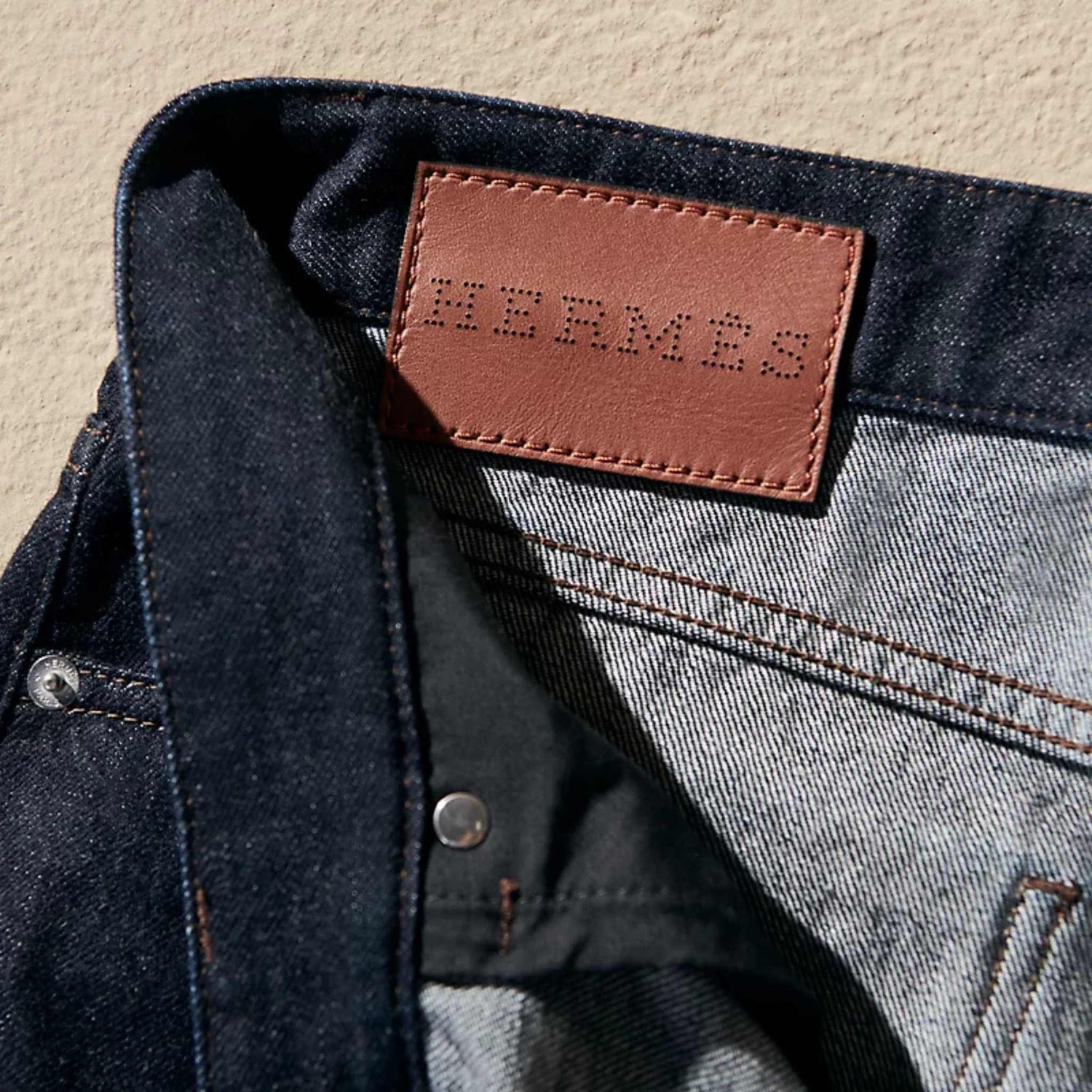 Hermes Straight Cut Jeans Indigo, Closeup, Logo