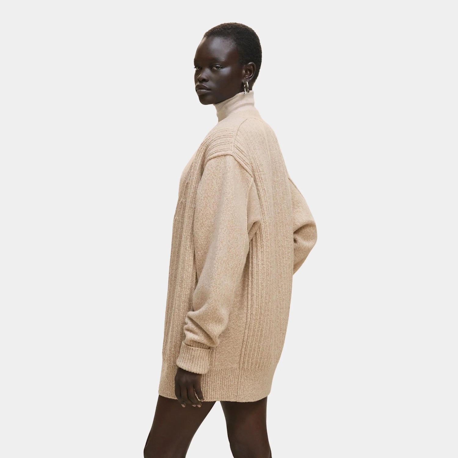 Hermes Thick Long-sleeved Cardigan in Scottish Wool, Beige Camel, Side