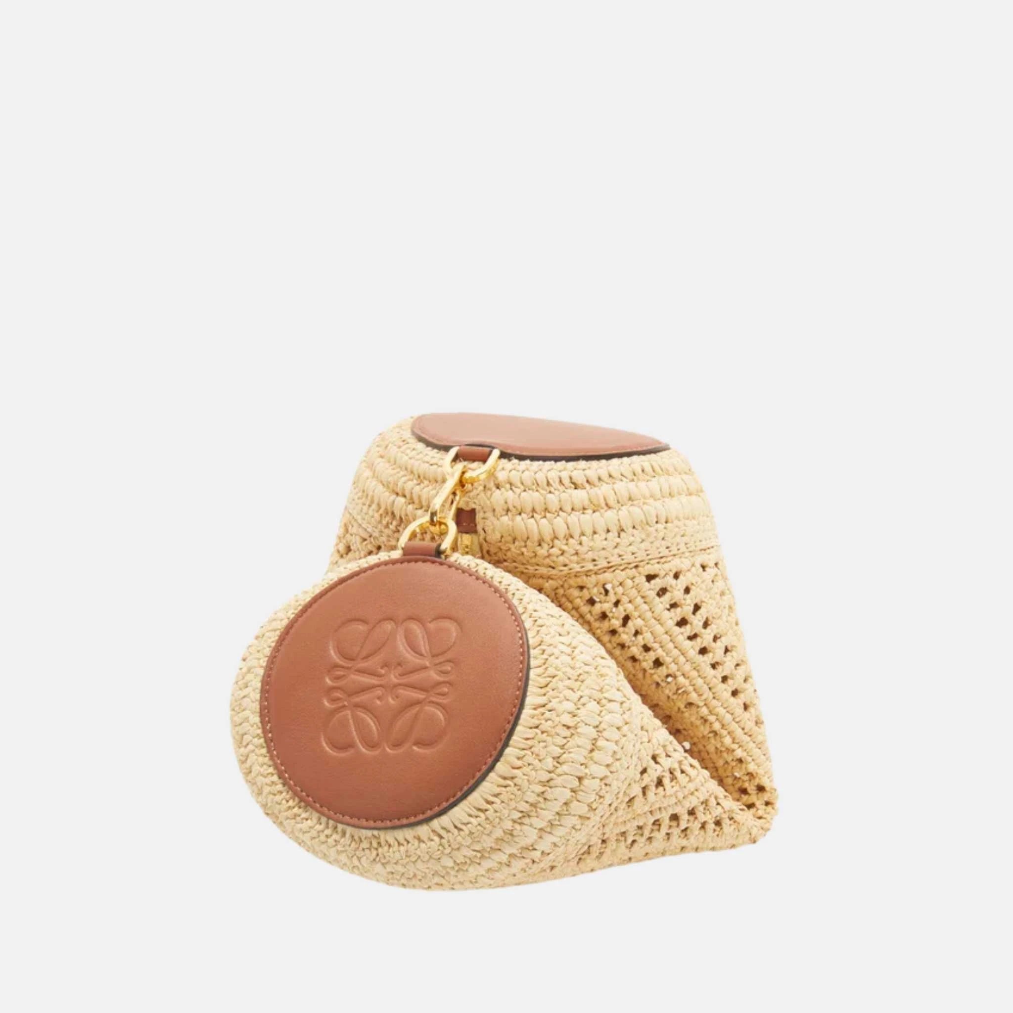 Bracelet Pouch in Raffia and Calfskin, Natural Tan, Fold