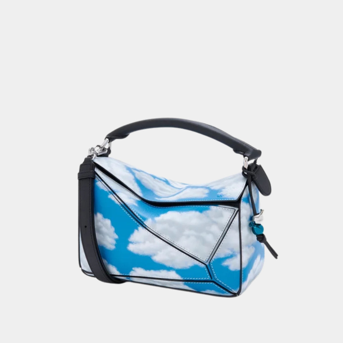 Loewe Puzzle 10 Cloud Re-edition in Nappa Calfskin, Front