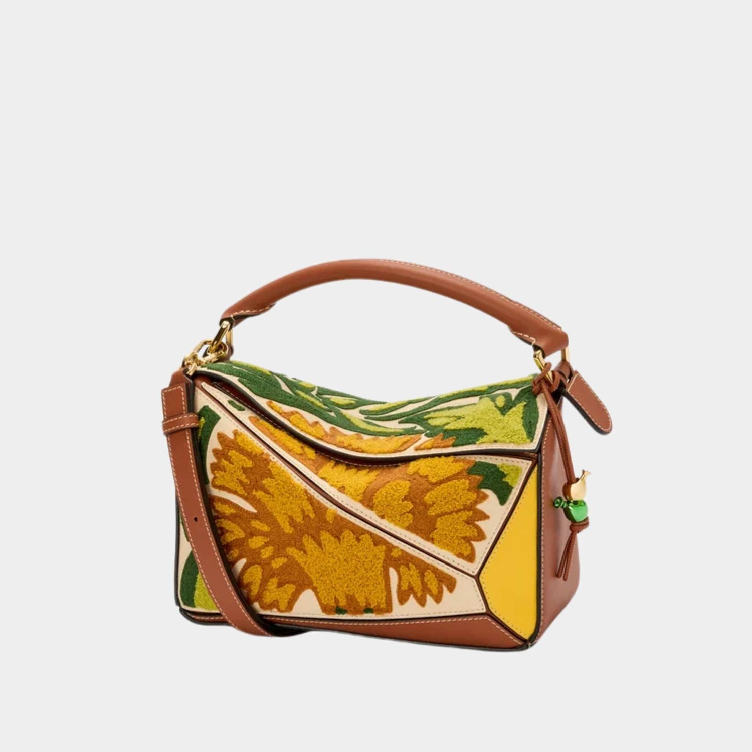 Loewe Puzzle 10 William De Morgan Re-edition Bag in Classic Calfskin, Front