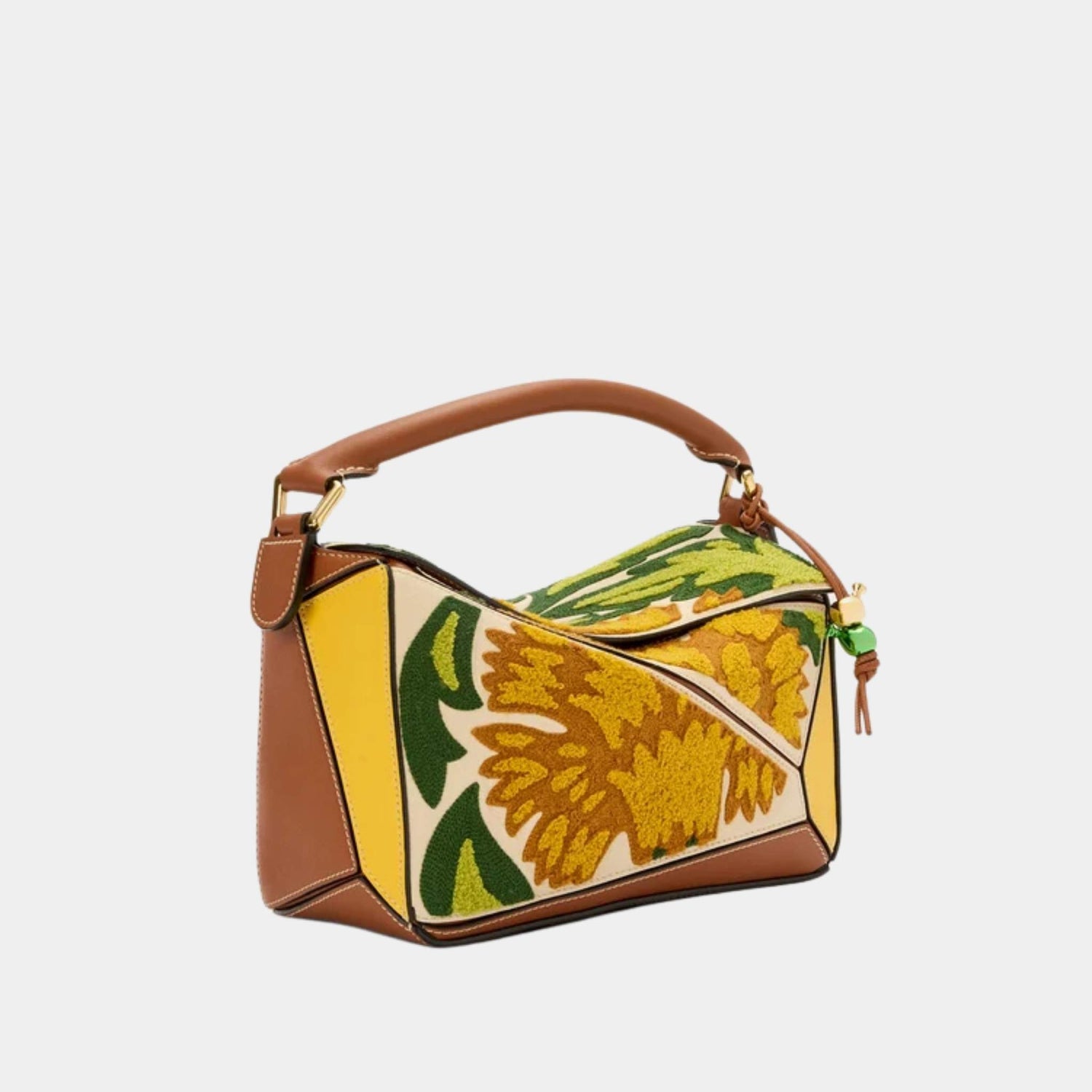 Loewe Puzzle 10 William De Morgan Re-edition Bag in Classic Calfskin, Side