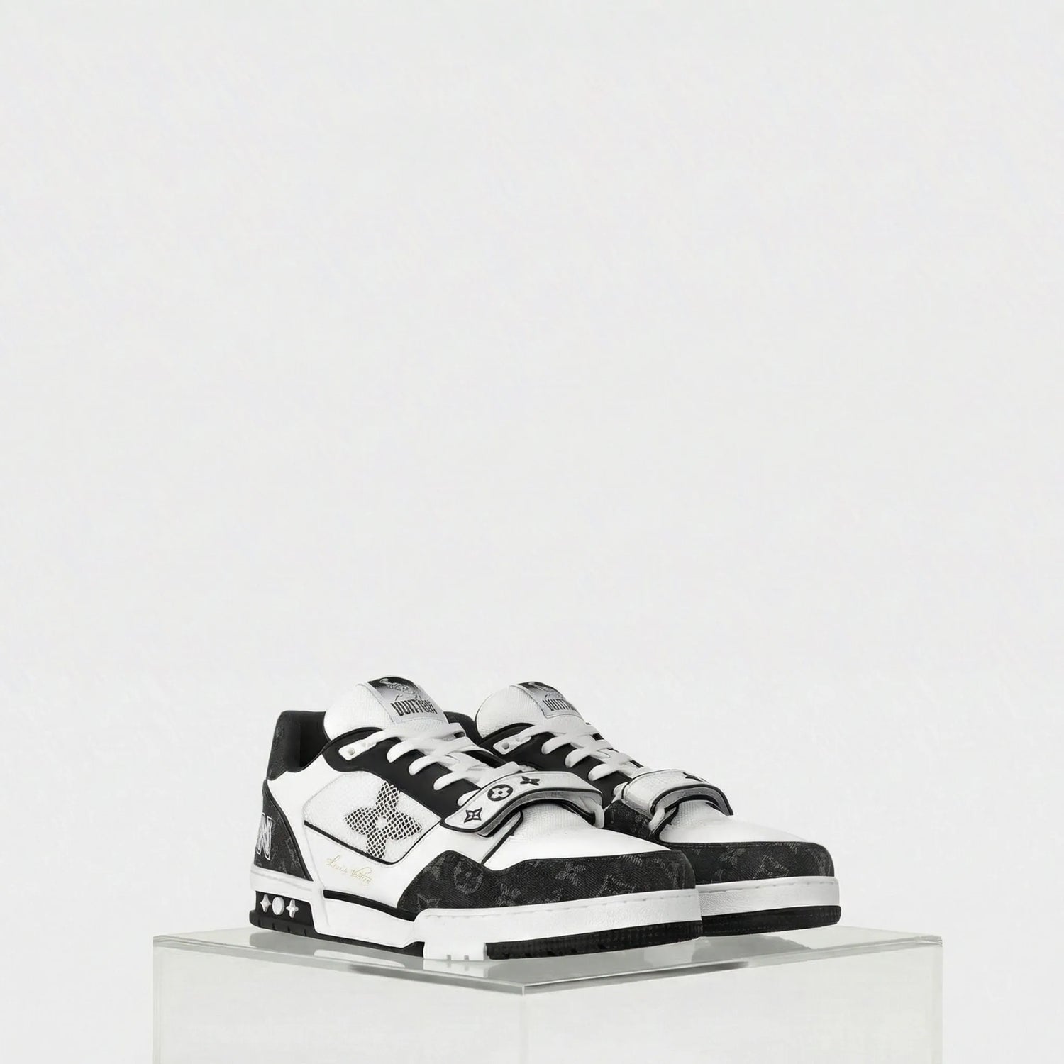 Louis Vuitton LV Trainer Sneaker Denim, Front