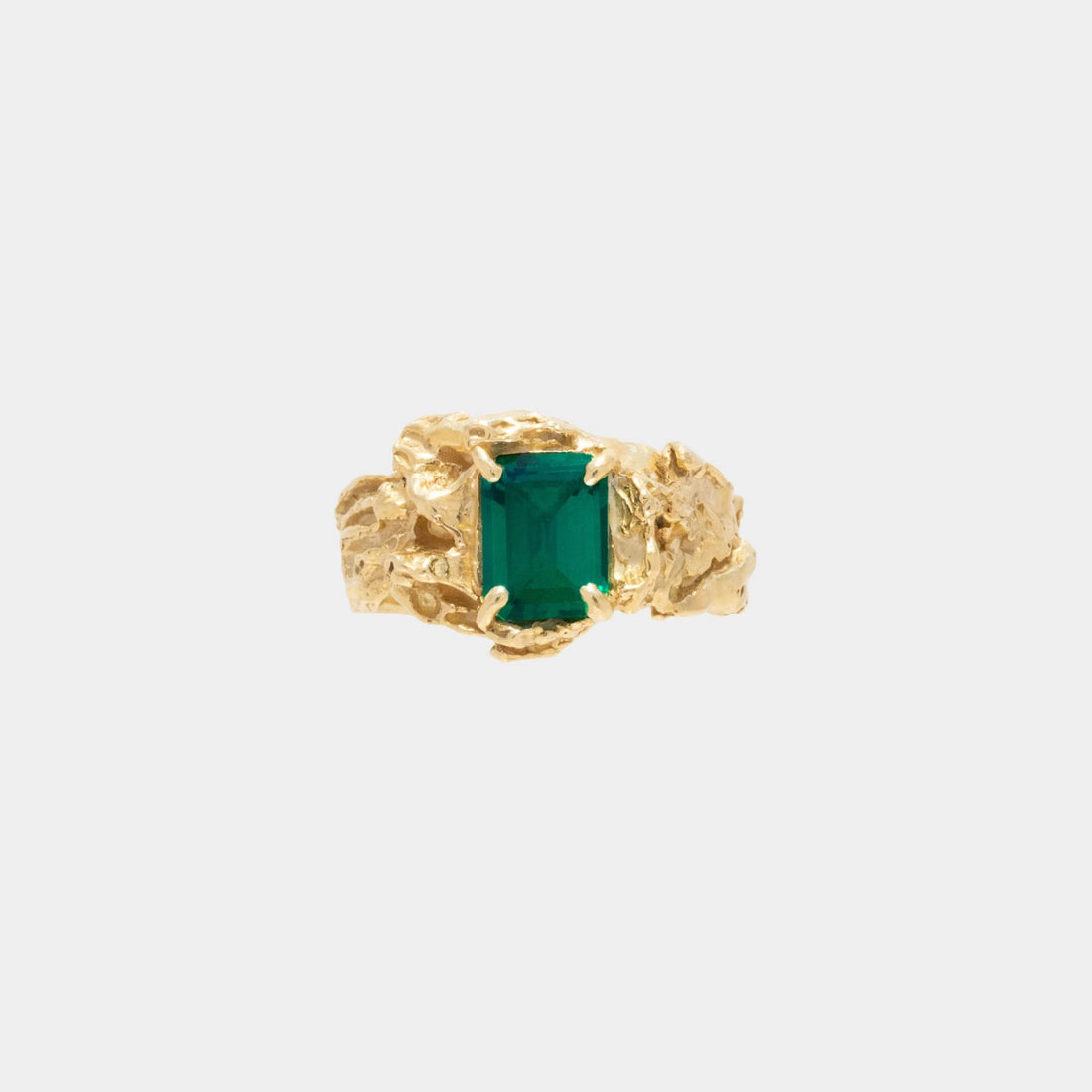 txt
خاتم Loveness Lee Shimeji Emerald مطلي بالذهب، الجهة الأمامية